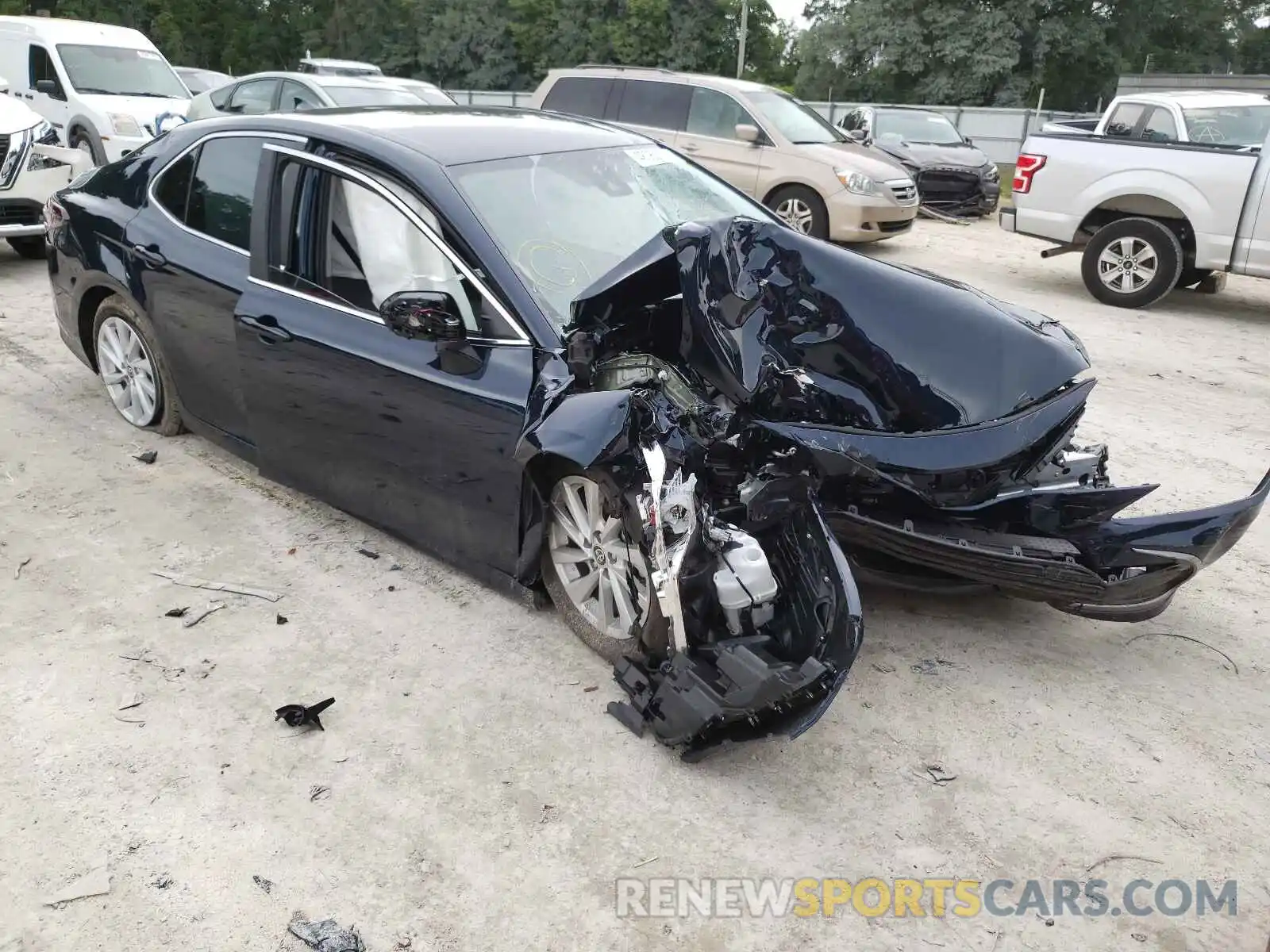 1 Photograph of a damaged car 4T1C11AK7MU532033 TOYOTA CAMRY 2021