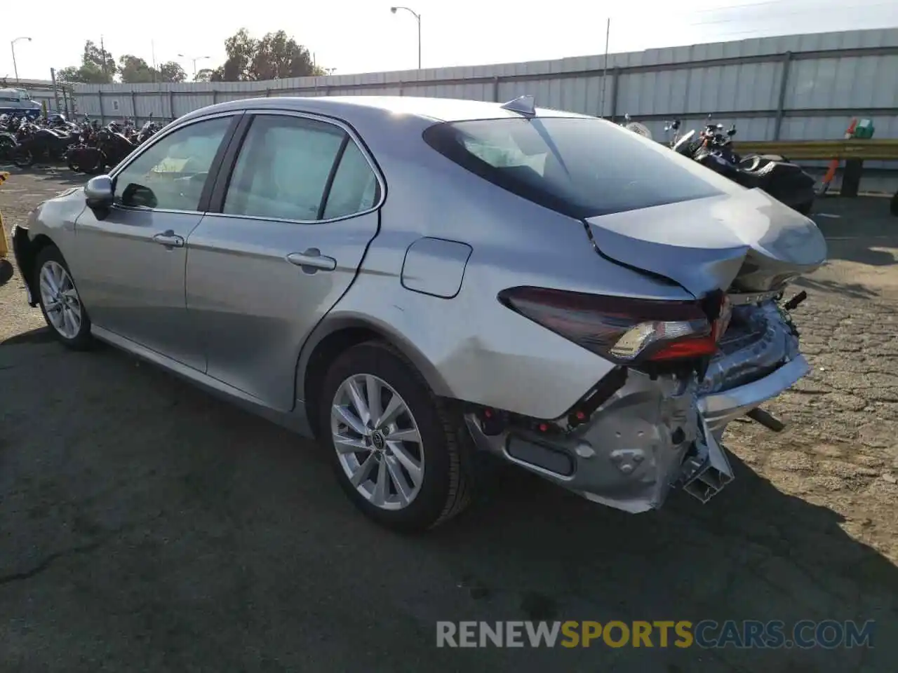 3 Photograph of a damaged car 4T1C11AK7MU548698 TOYOTA CAMRY 2021