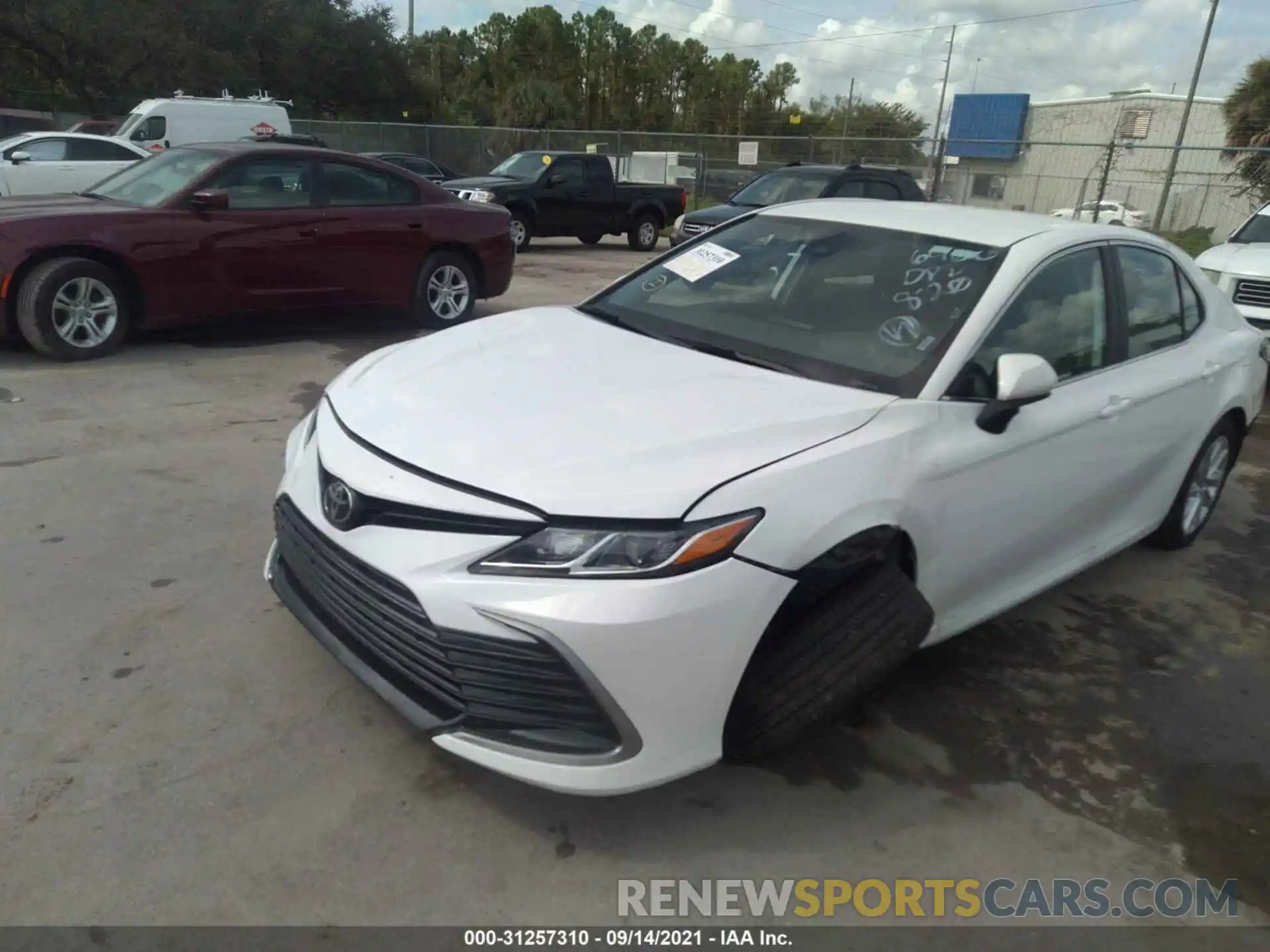 6 Photograph of a damaged car 4T1C11AK7MU556400 TOYOTA CAMRY 2021