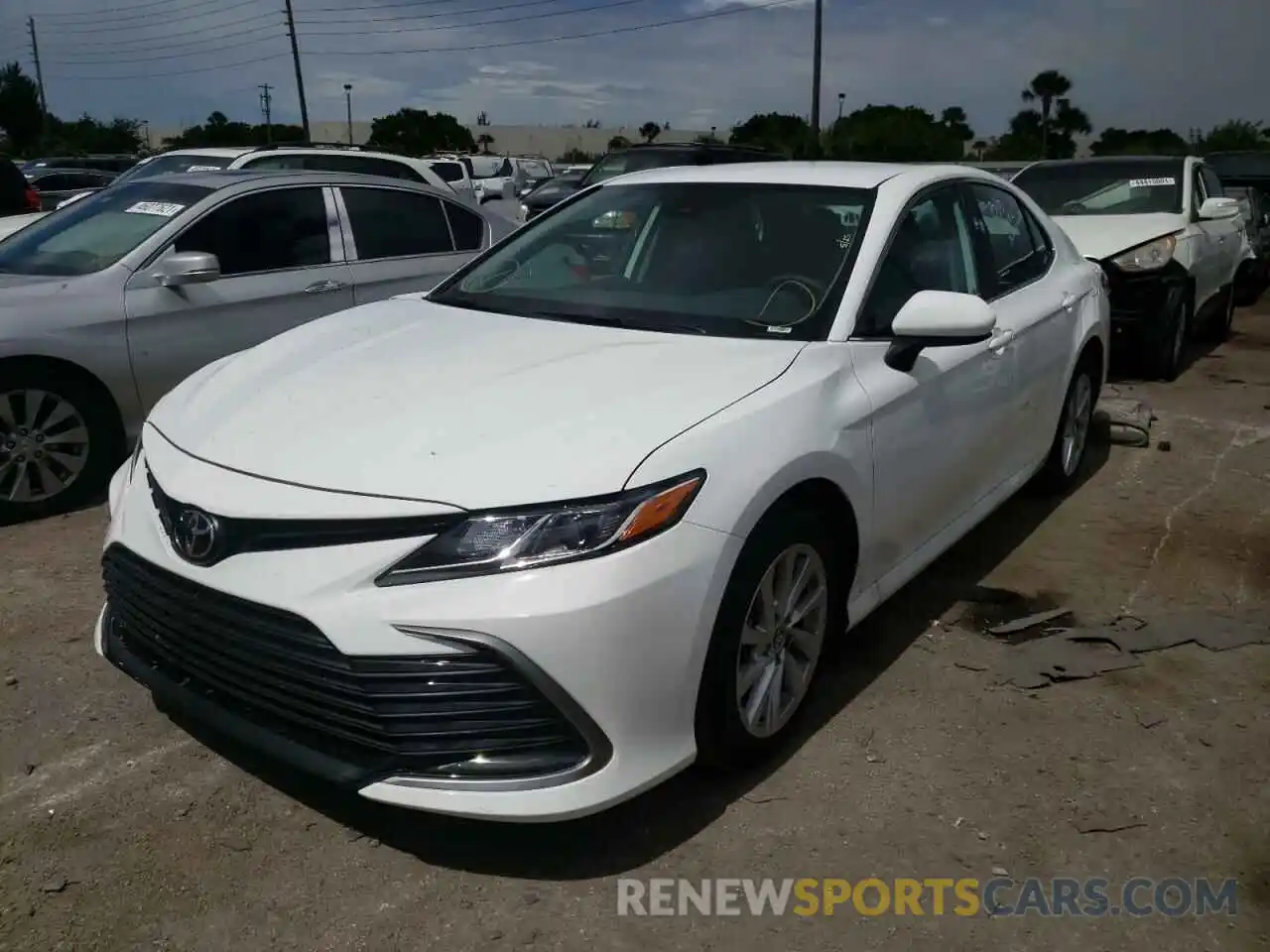 2 Photograph of a damaged car 4T1C11AK7MU563198 TOYOTA CAMRY 2021