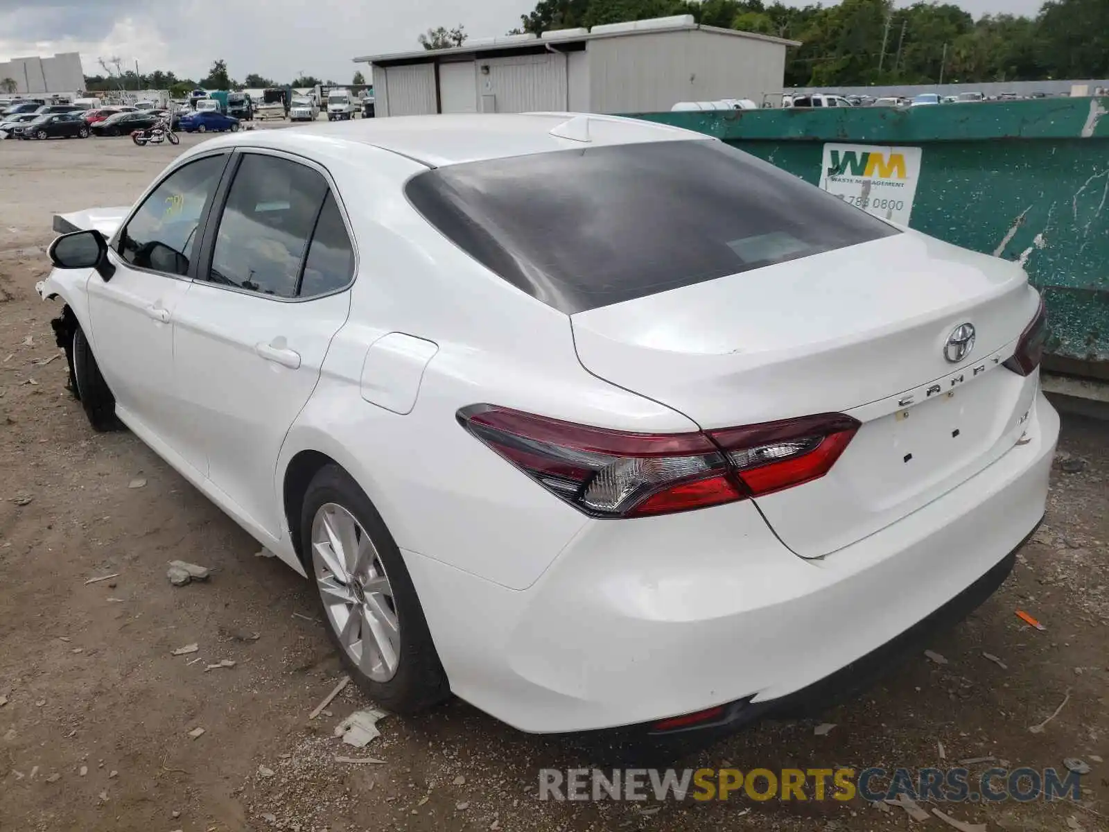 3 Фотография поврежденного автомобиля 4T1C11AK7MU563394 TOYOTA CAMRY 2021