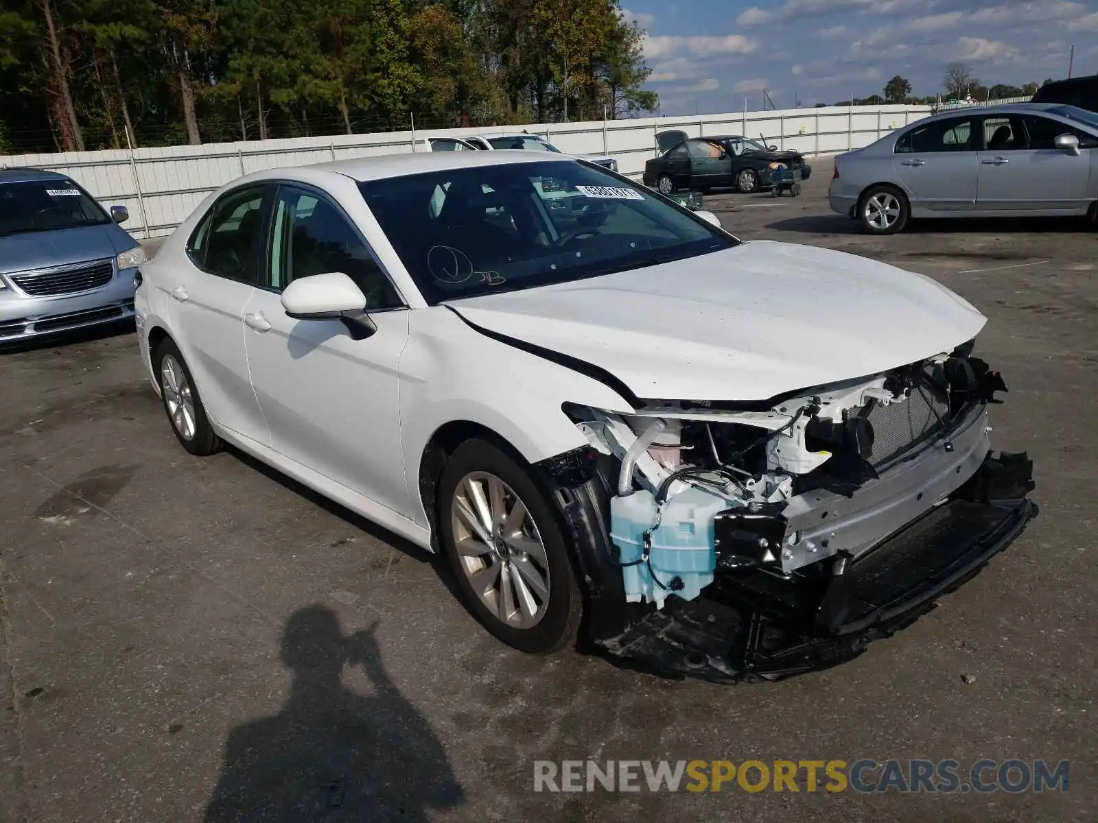 1 Photograph of a damaged car 4T1C11AK7MU564299 TOYOTA CAMRY 2021