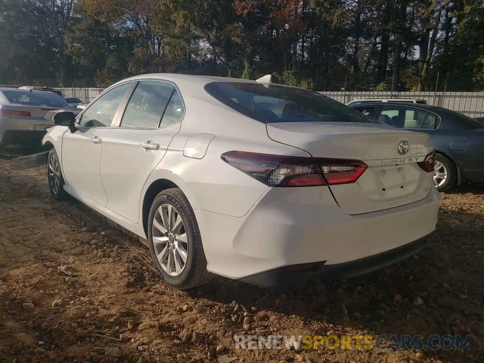 3 Photograph of a damaged car 4T1C11AK7MU573861 TOYOTA CAMRY 2021