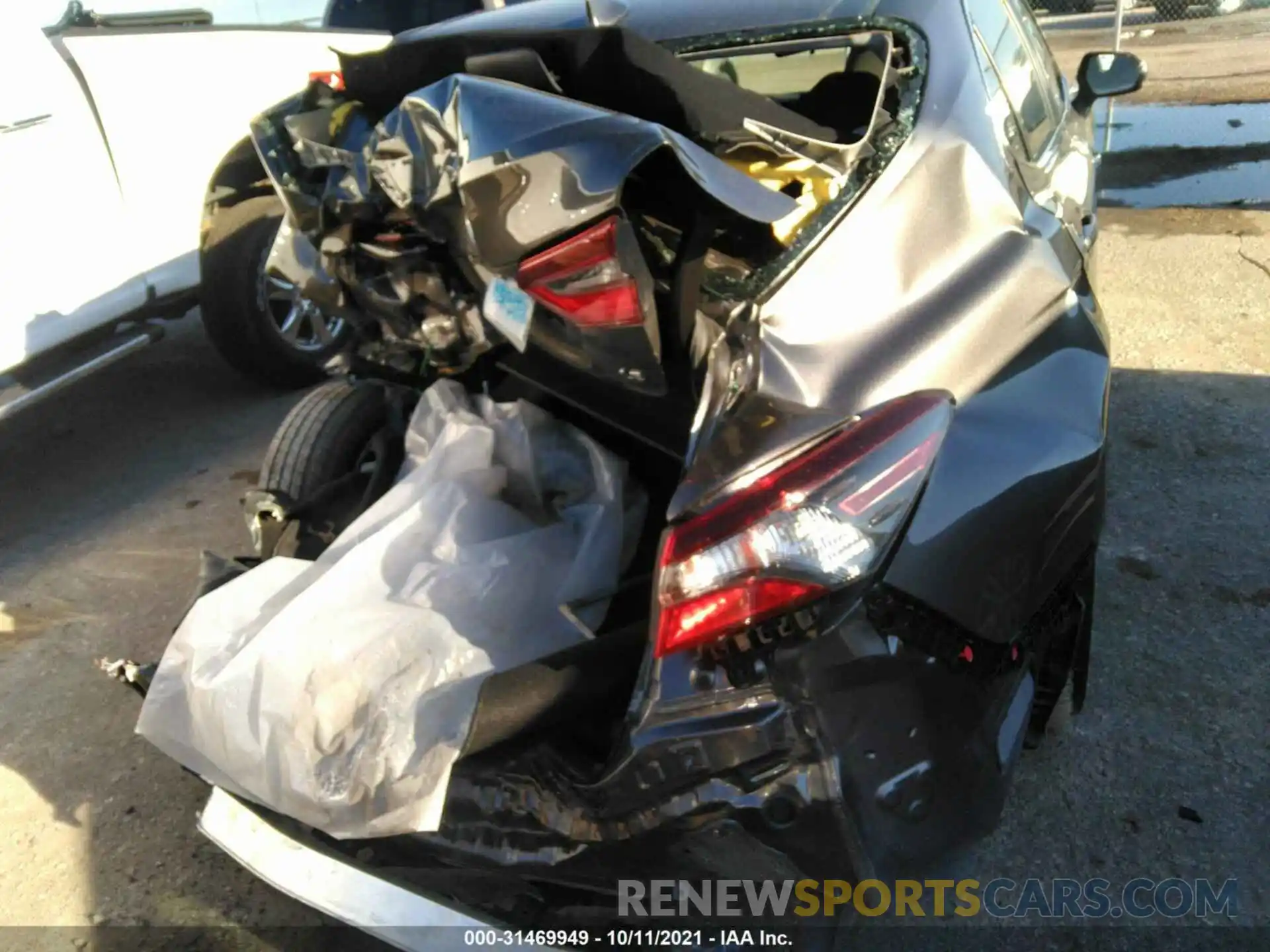 6 Photograph of a damaged car 4T1C11AK7MU577215 TOYOTA CAMRY 2021