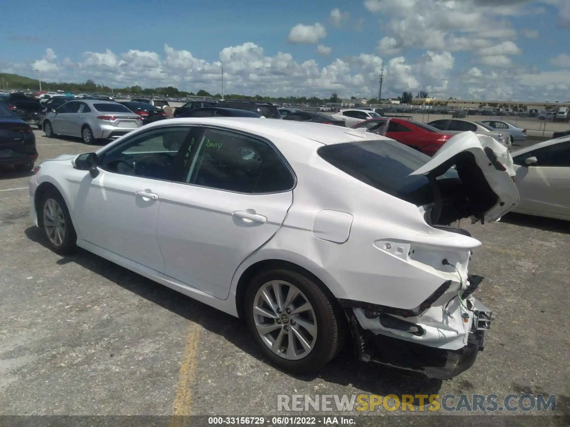 3 Photograph of a damaged car 4T1C11AK7MU579577 TOYOTA CAMRY 2021