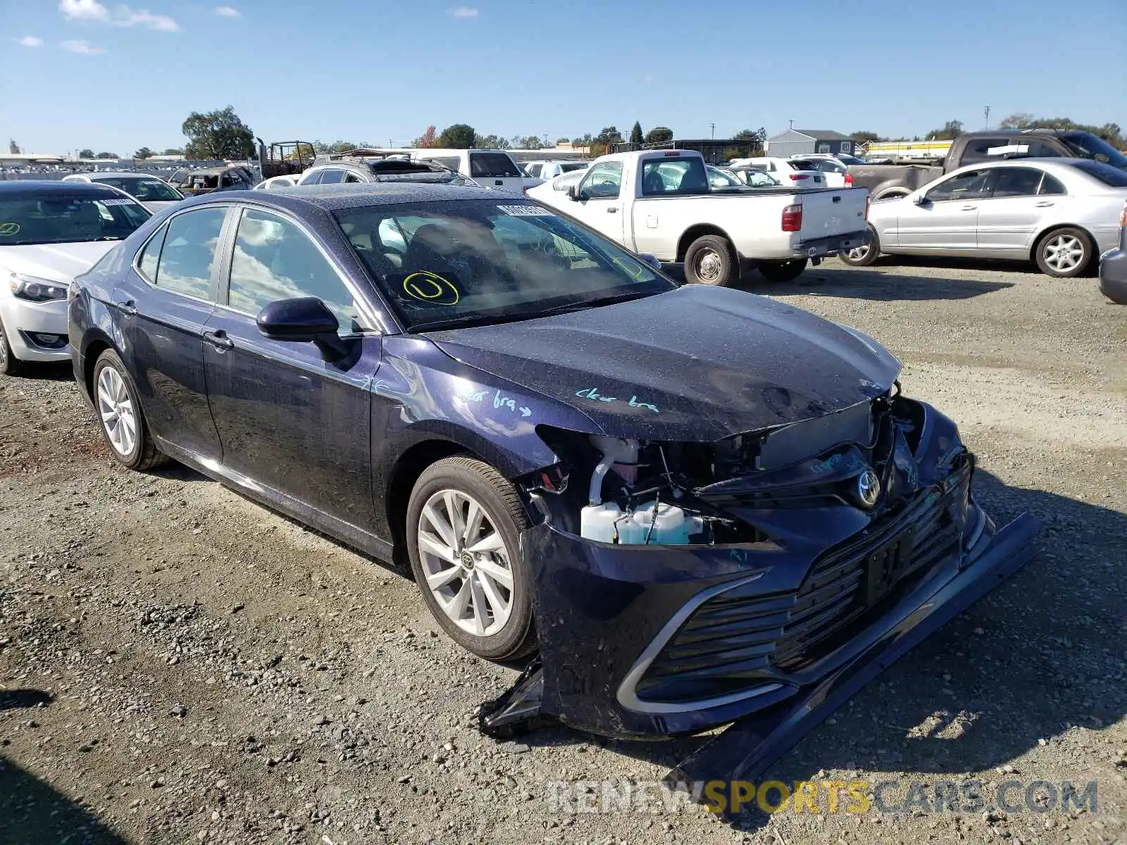 1 Photograph of a damaged car 4T1C11AK7MU612030 TOYOTA CAMRY 2021