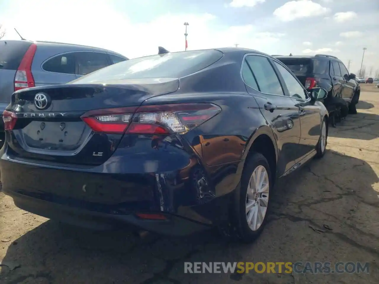 4 Photograph of a damaged car 4T1C11AK8MU409793 TOYOTA CAMRY 2021