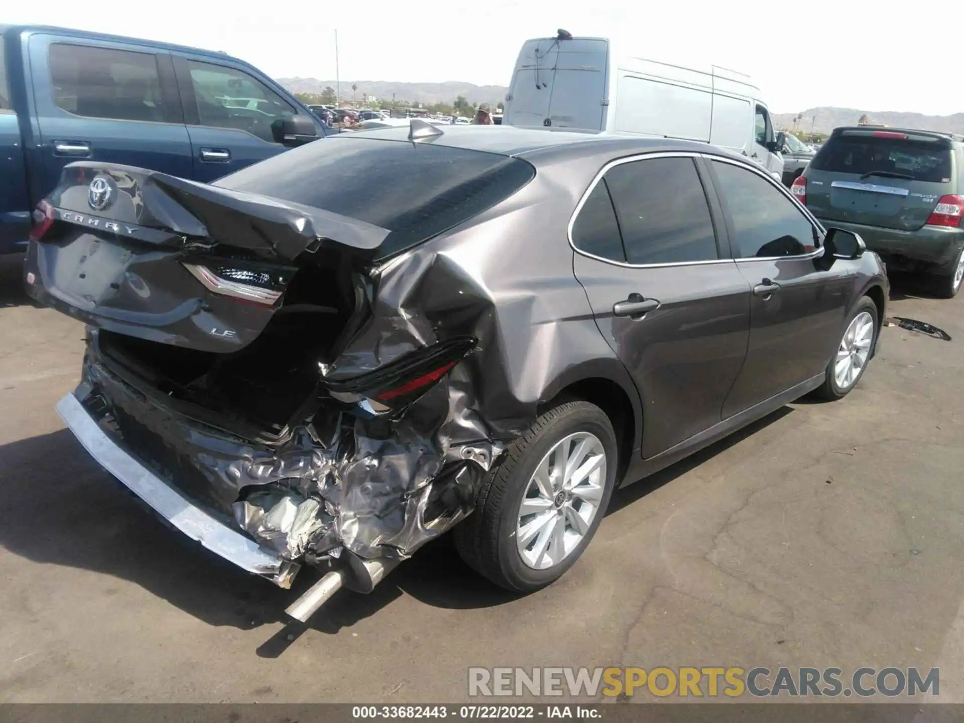 4 Photograph of a damaged car 4T1C11AK8MU439098 TOYOTA CAMRY 2021