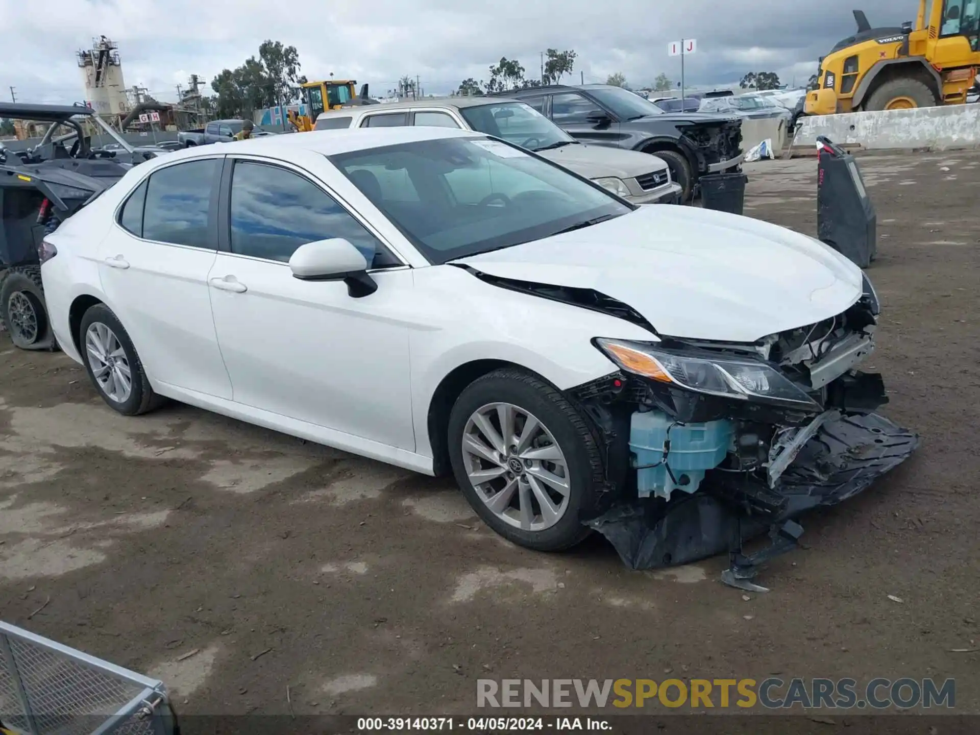 1 Photograph of a damaged car 4T1C11AK8MU453485 TOYOTA CAMRY 2021