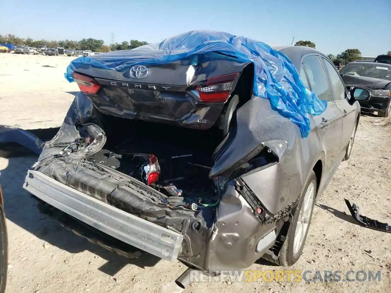 9 Photograph of a damaged car 4T1C11AK8MU462011 TOYOTA CAMRY 2021