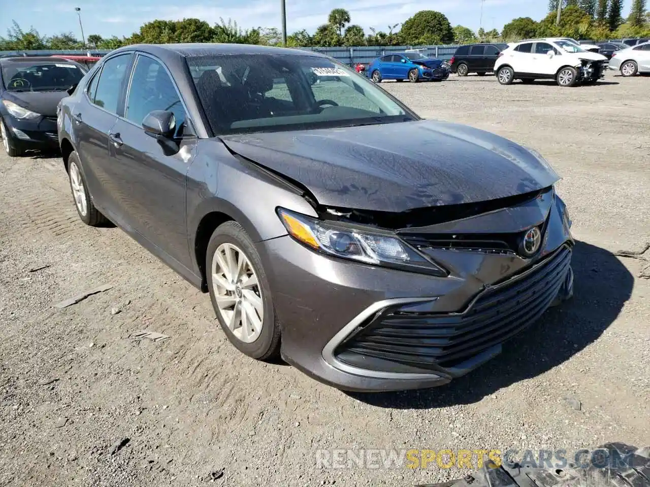 1 Photograph of a damaged car 4T1C11AK8MU464888 TOYOTA CAMRY 2021