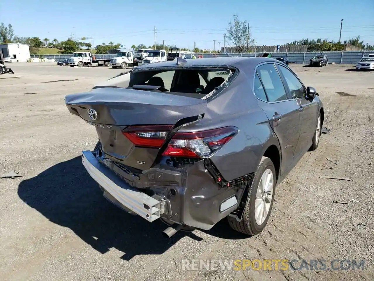 4 Photograph of a damaged car 4T1C11AK8MU464888 TOYOTA CAMRY 2021