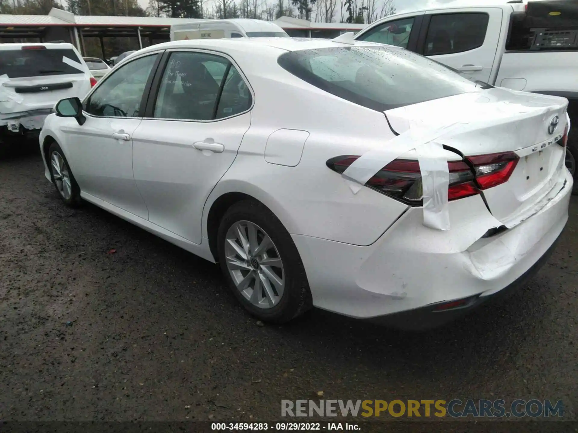 3 Photograph of a damaged car 4T1C11AK8MU465474 TOYOTA CAMRY 2021