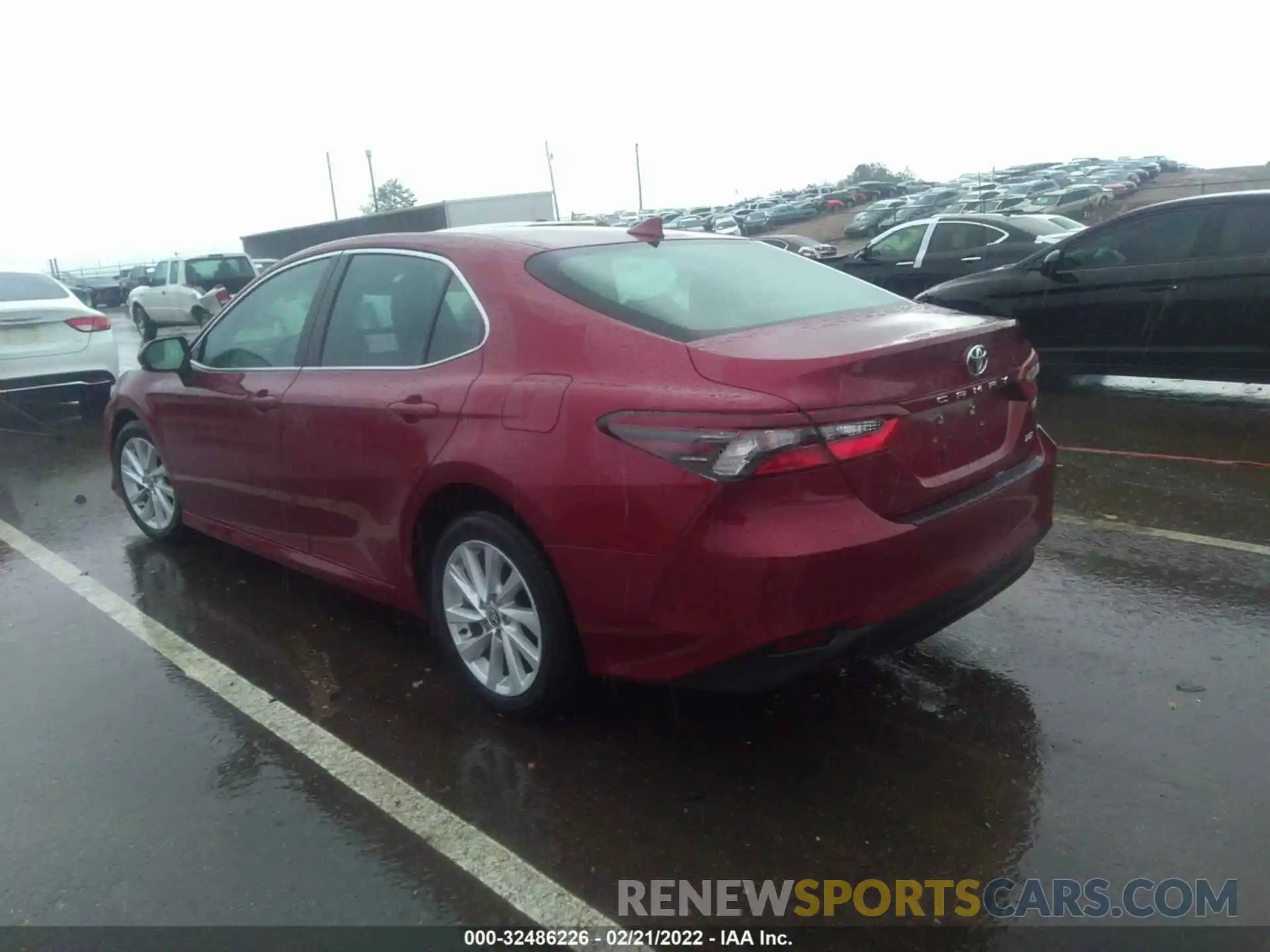 3 Photograph of a damaged car 4T1C11AK8MU474126 TOYOTA CAMRY 2021