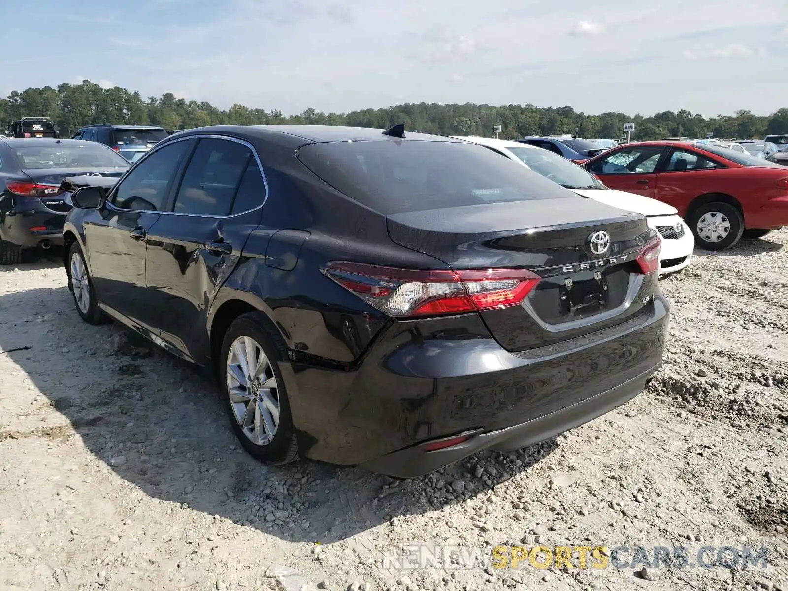 3 Photograph of a damaged car 4T1C11AK8MU476393 TOYOTA CAMRY 2021