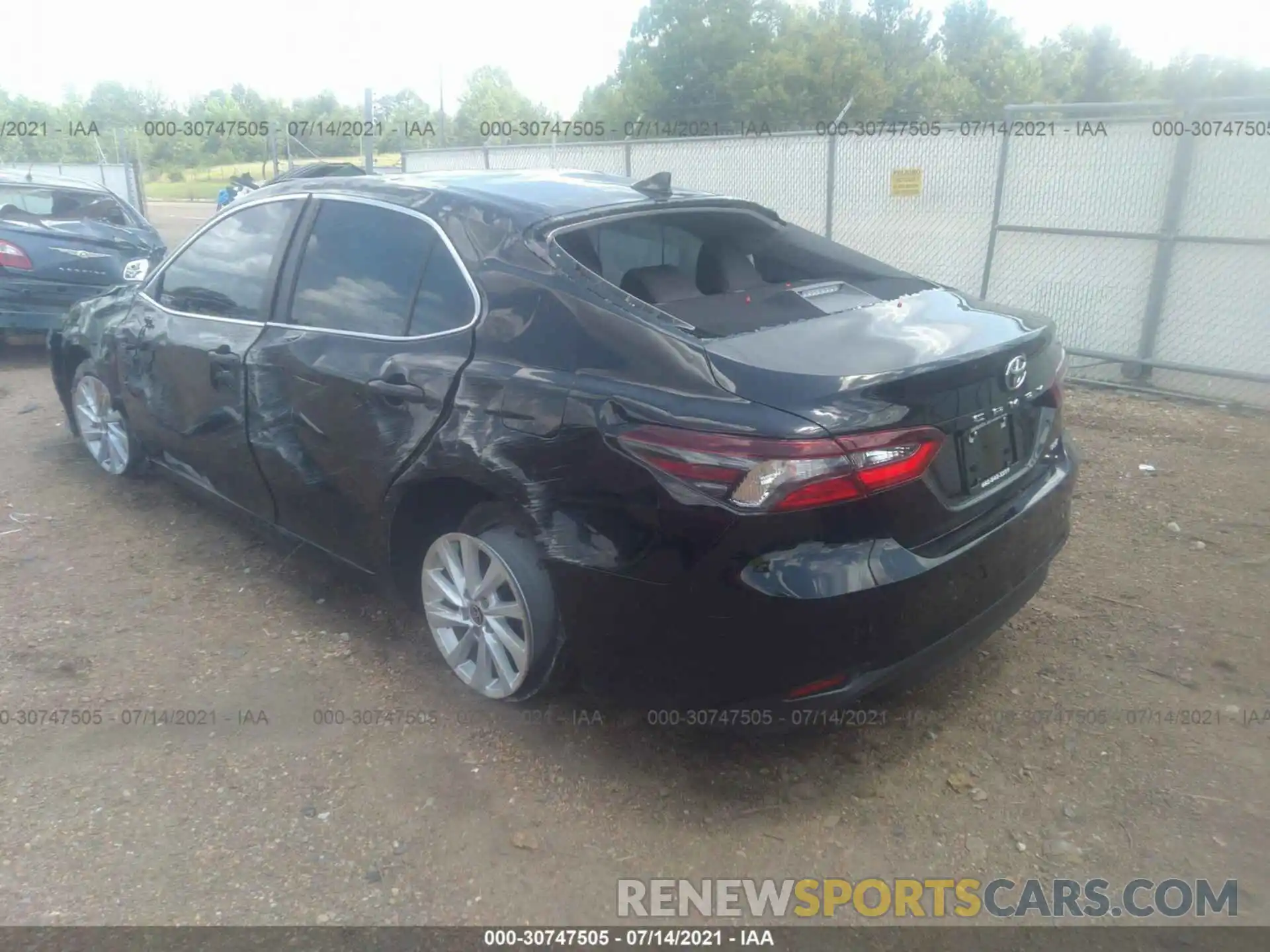 3 Photograph of a damaged car 4T1C11AK8MU476538 TOYOTA CAMRY 2021