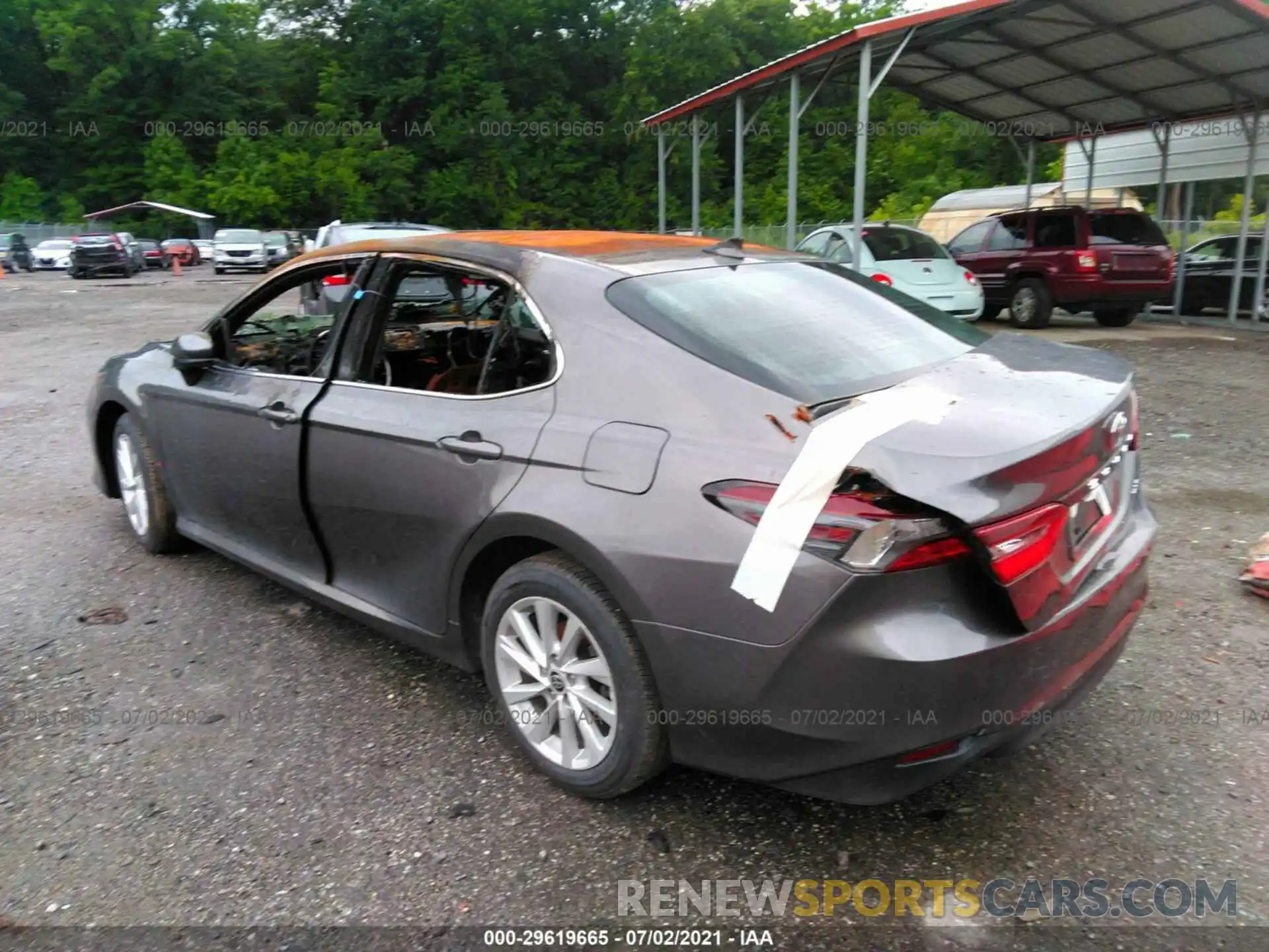 3 Photograph of a damaged car 4T1C11AK8MU512731 TOYOTA CAMRY 2021