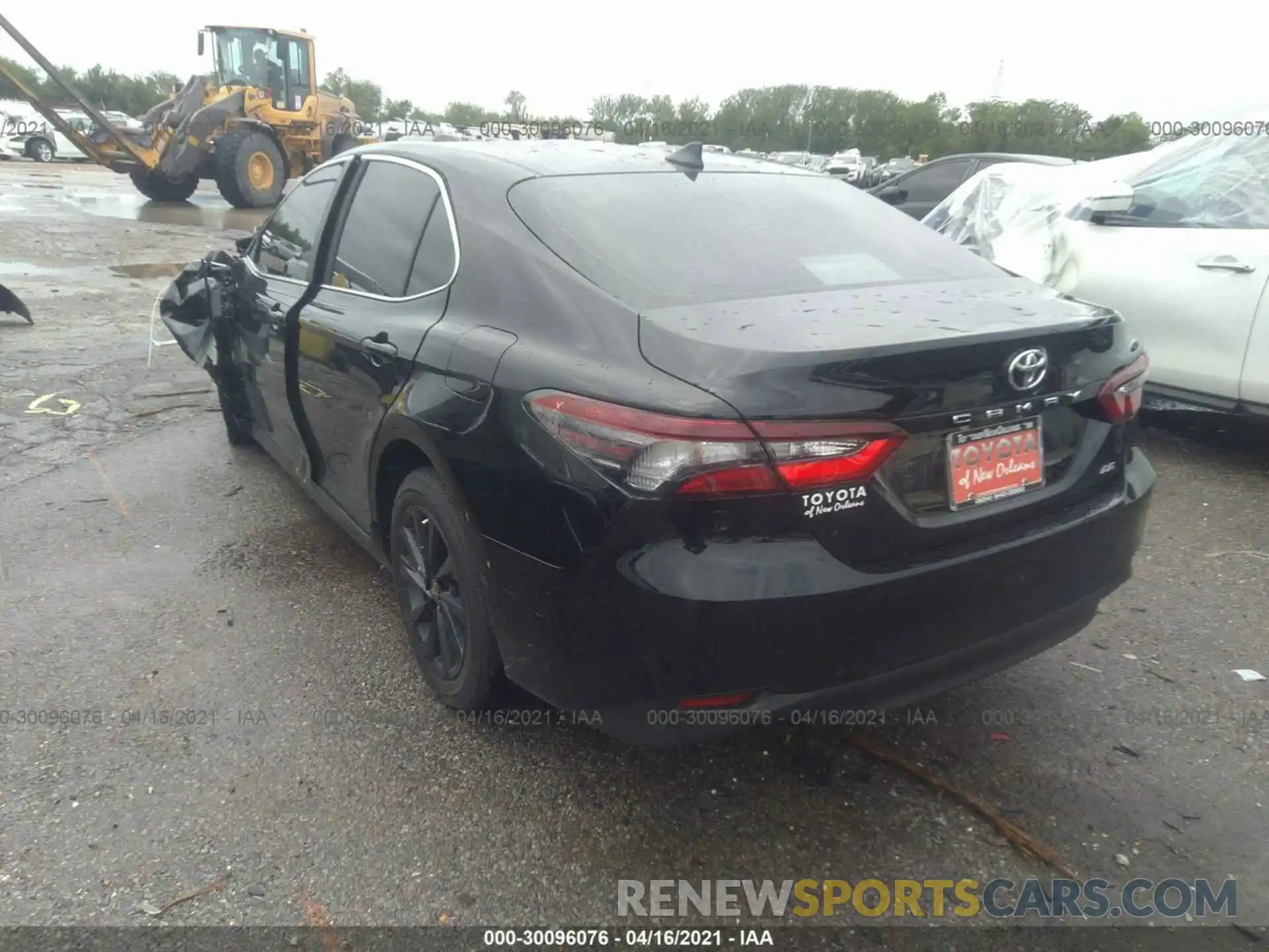 3 Photograph of a damaged car 4T1C11AK8MU545860 TOYOTA CAMRY 2021