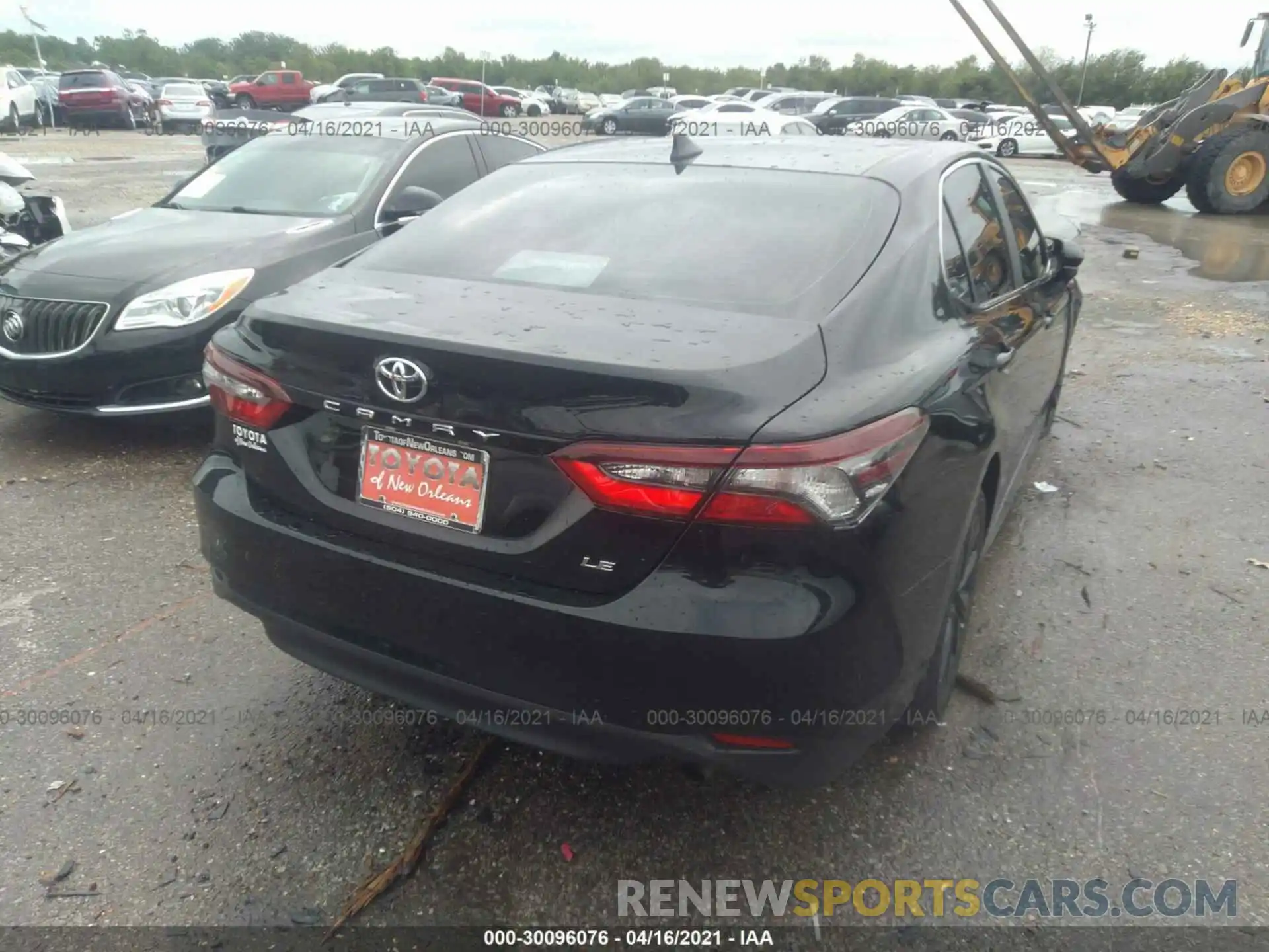 4 Photograph of a damaged car 4T1C11AK8MU545860 TOYOTA CAMRY 2021