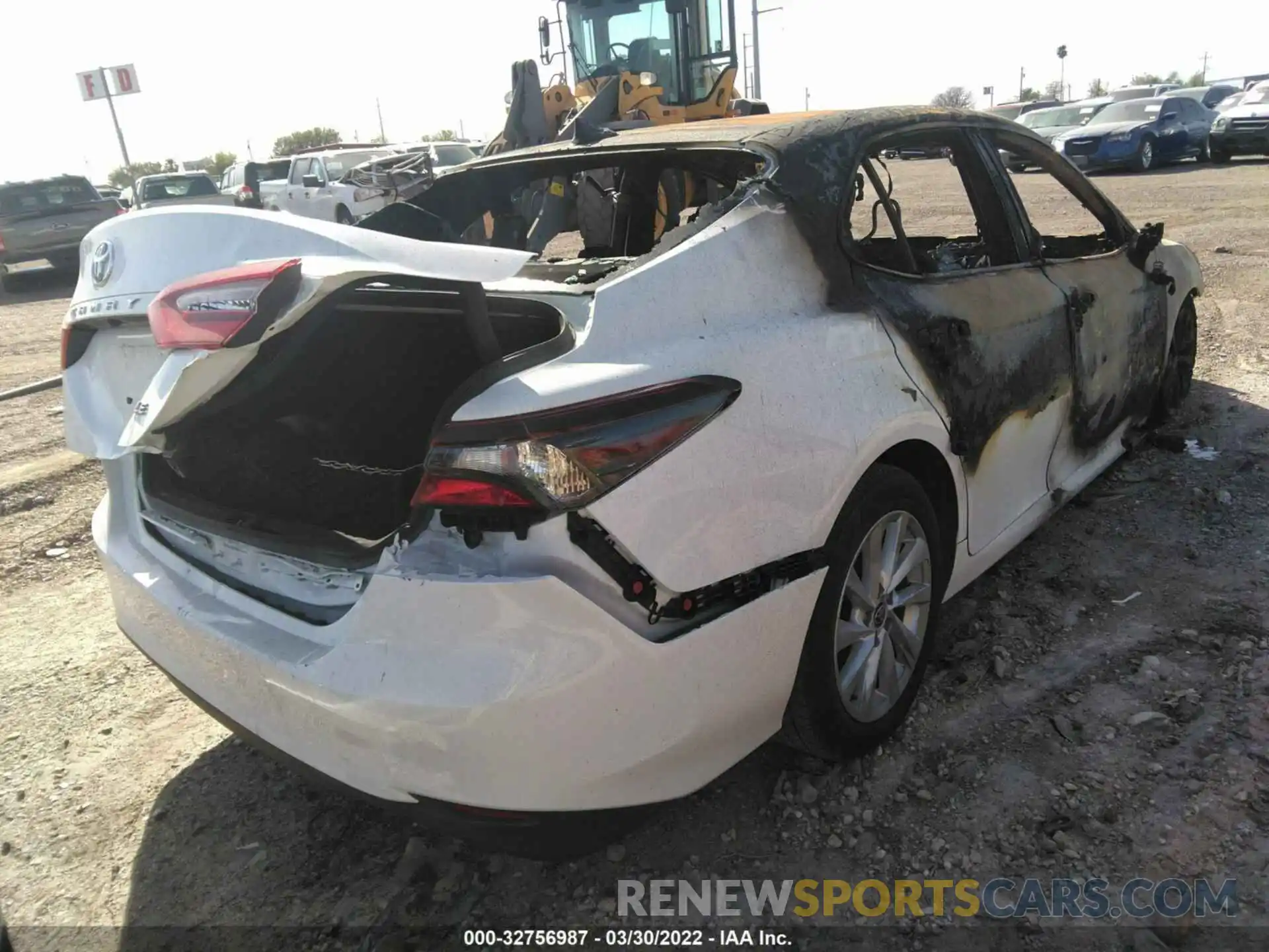 4 Photograph of a damaged car 4T1C11AK8MU559340 TOYOTA CAMRY 2021