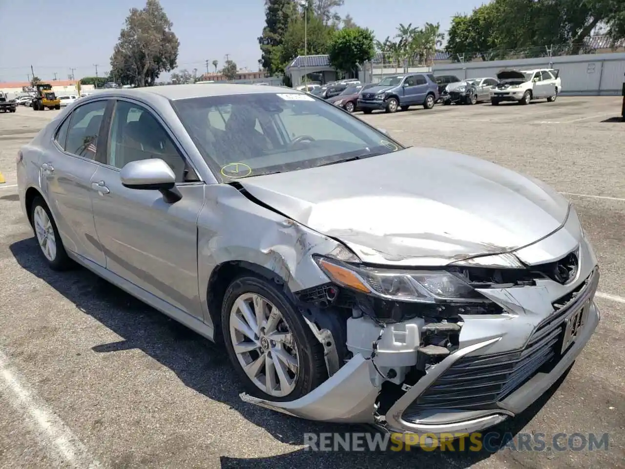 1 Photograph of a damaged car 4T1C11AK8MU562884 TOYOTA CAMRY 2021