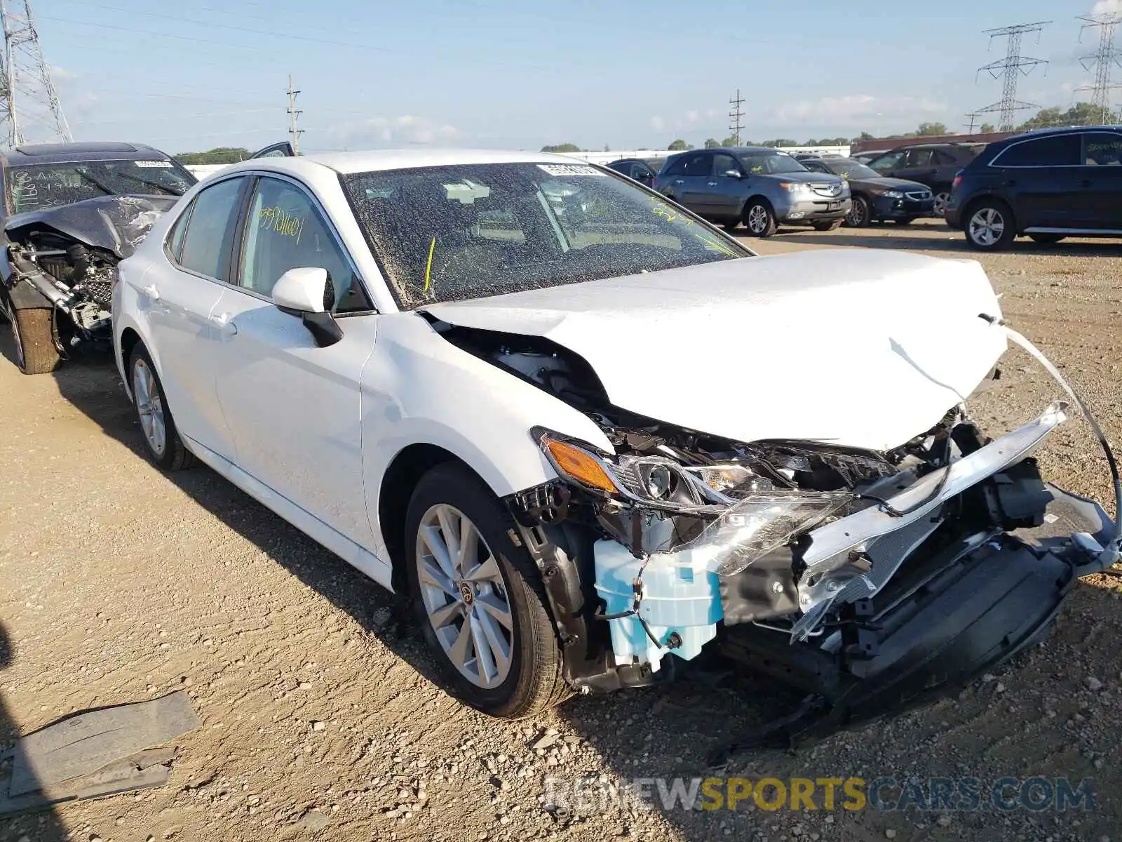 1 Photograph of a damaged car 4T1C11AK8MU591317 TOYOTA CAMRY 2021