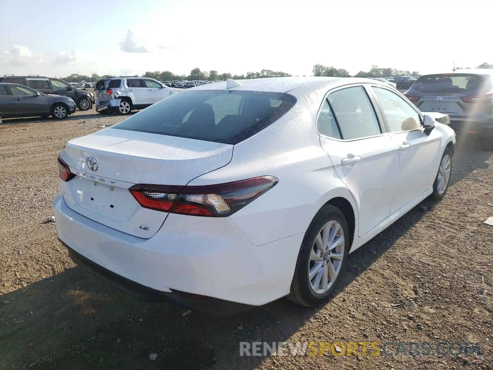 4 Photograph of a damaged car 4T1C11AK8MU591317 TOYOTA CAMRY 2021