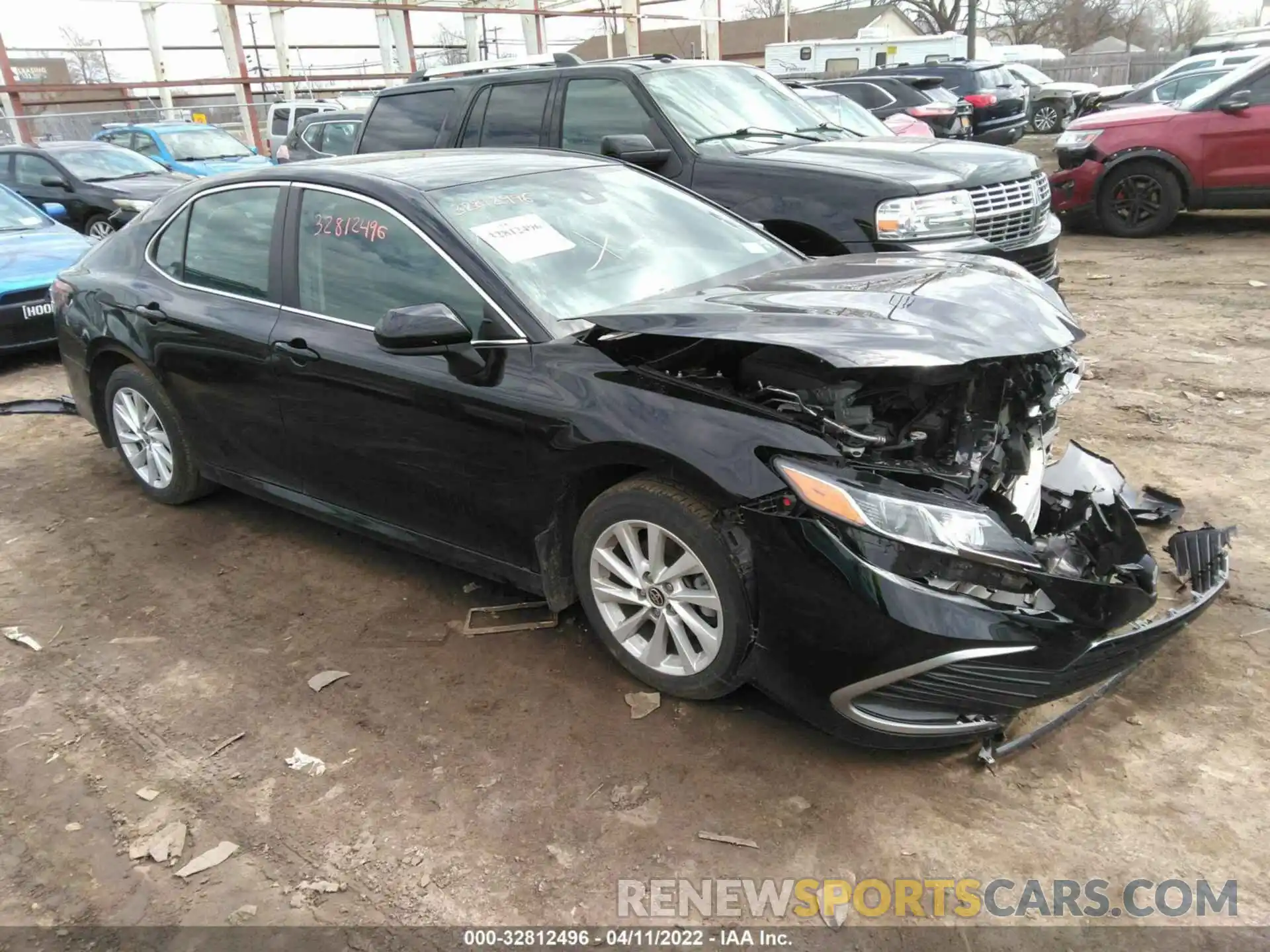 1 Photograph of a damaged car 4T1C11AK8MU603675 TOYOTA CAMRY 2021