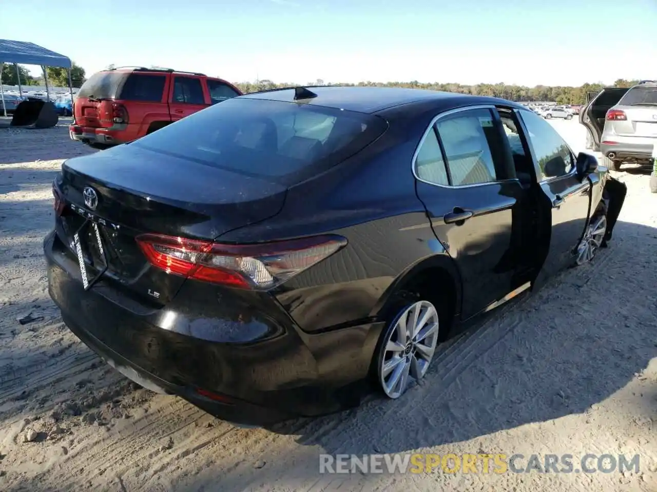 4 Photograph of a damaged car 4T1C11AK8MU615180 TOYOTA CAMRY 2021