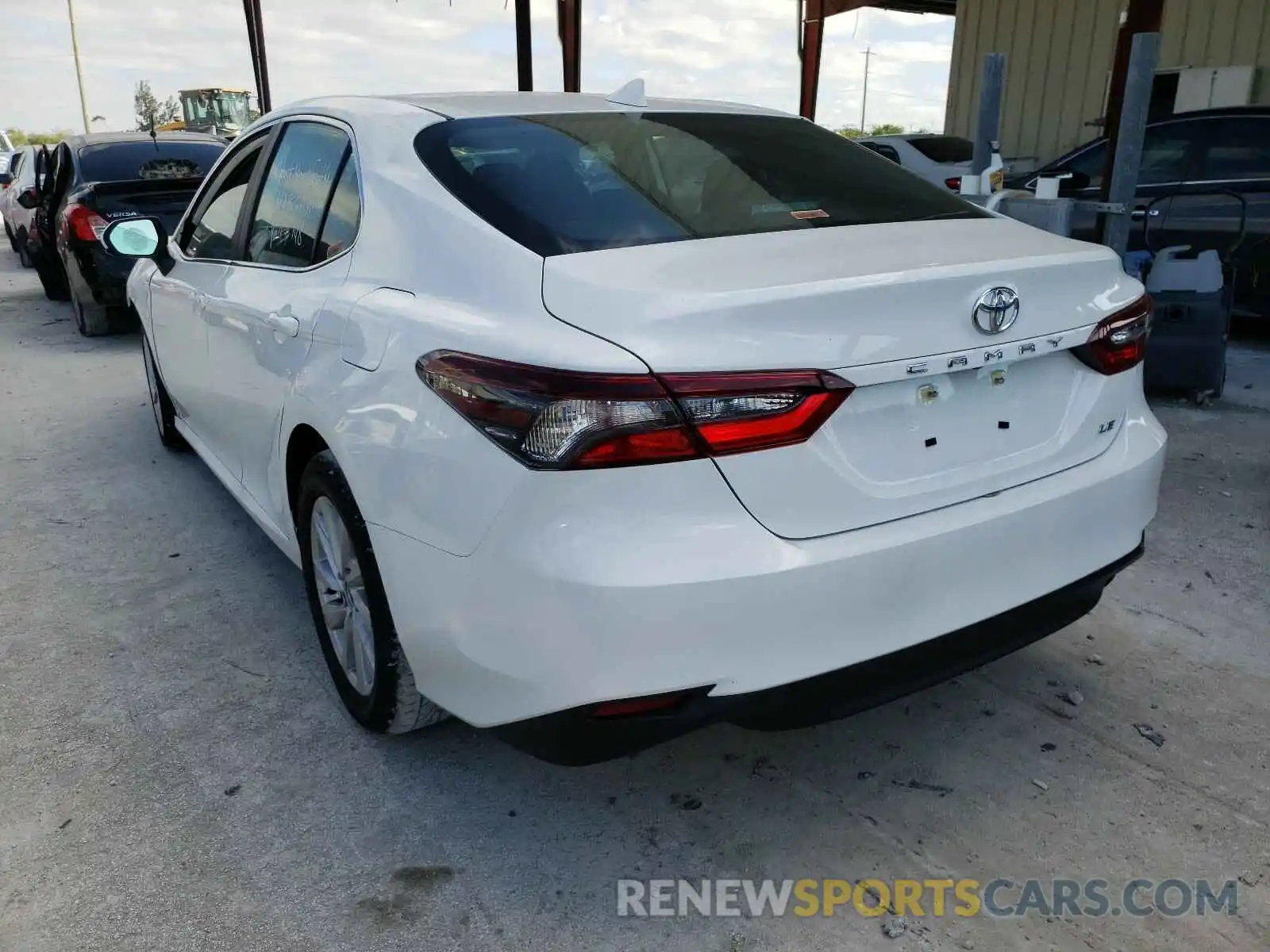 3 Photograph of a damaged car 4T1C11AK9MU427896 TOYOTA CAMRY 2021