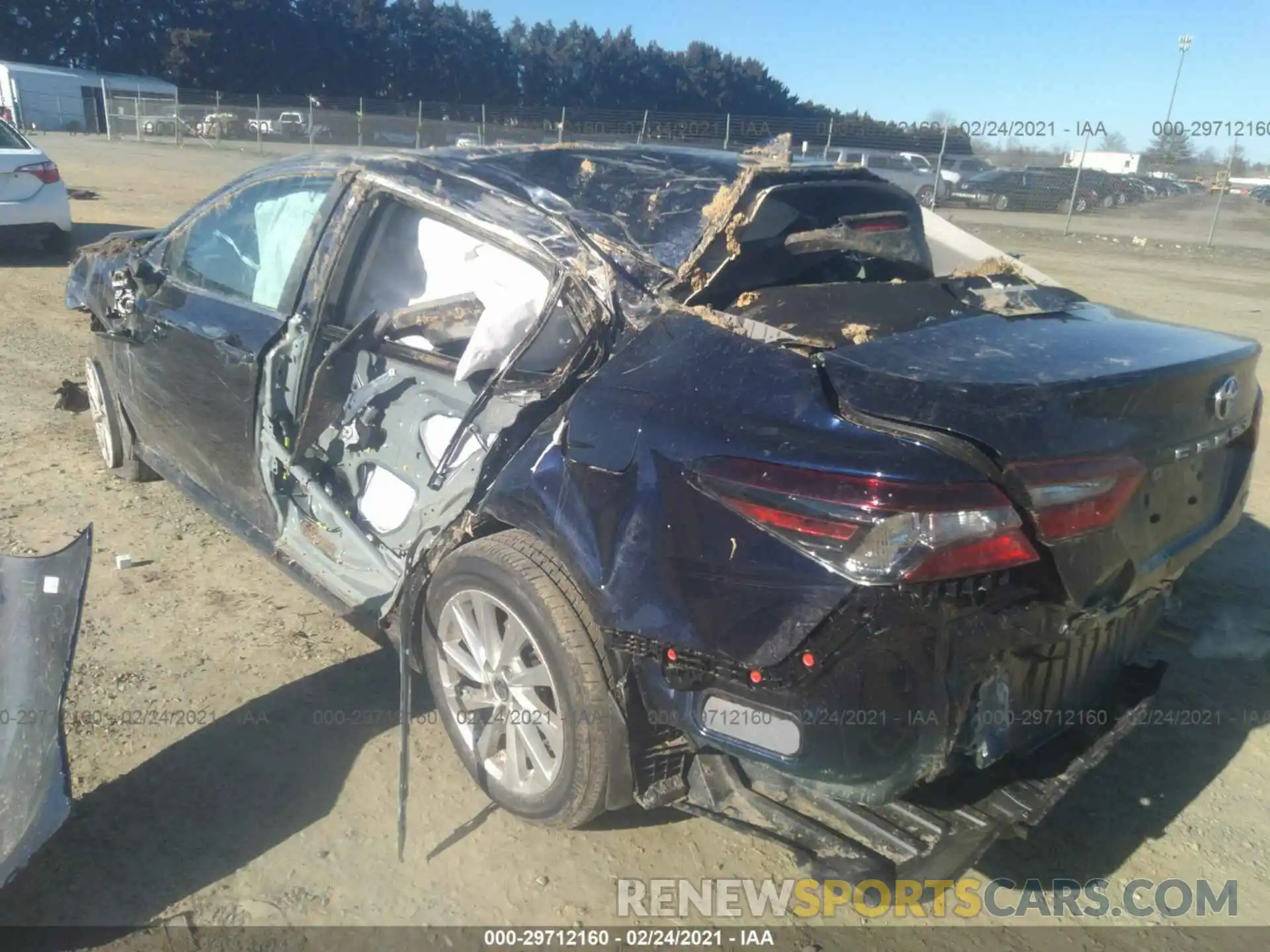 3 Фотография поврежденного автомобиля 4T1C11AK9MU431981 TOYOTA CAMRY 2021