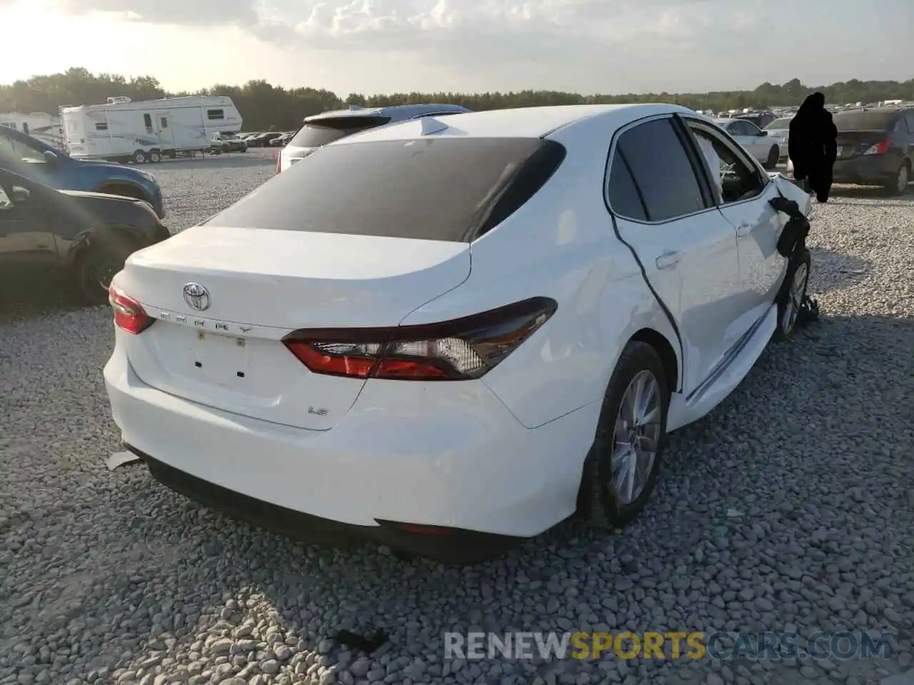 4 Photograph of a damaged car 4T1C11AK9MU438011 TOYOTA CAMRY 2021