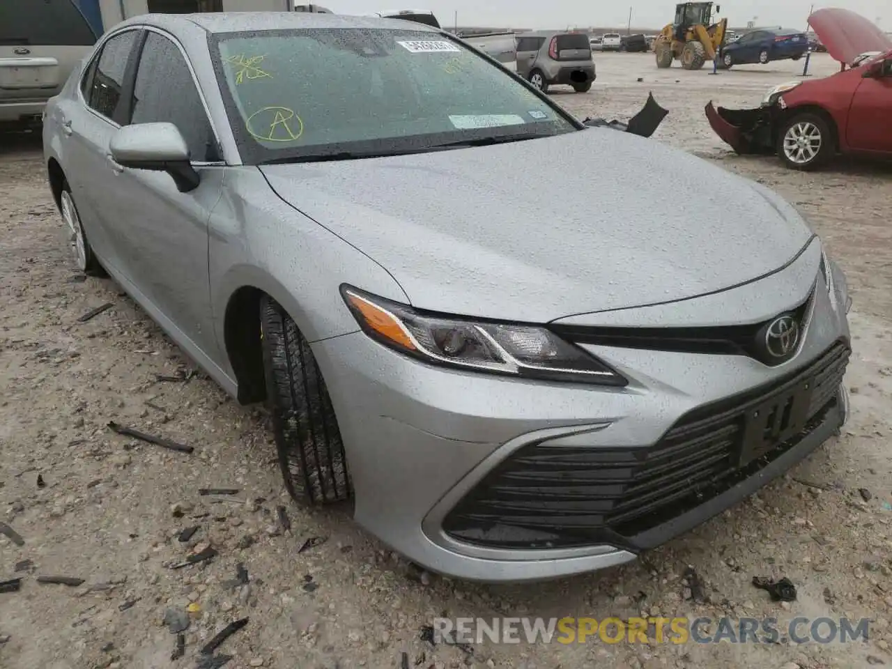 1 Photograph of a damaged car 4T1C11AK9MU455262 TOYOTA CAMRY 2021