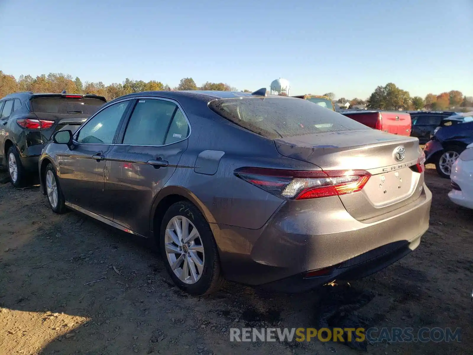 3 Photograph of a damaged car 4T1C11AK9MU467055 TOYOTA CAMRY 2021