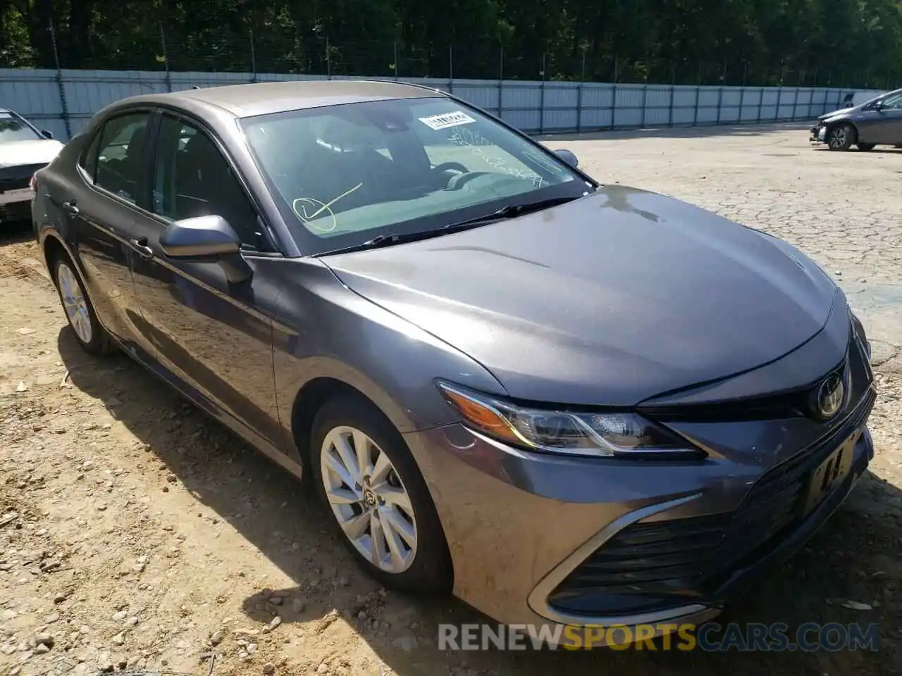 1 Photograph of a damaged car 4T1C11AK9MU468030 TOYOTA CAMRY 2021