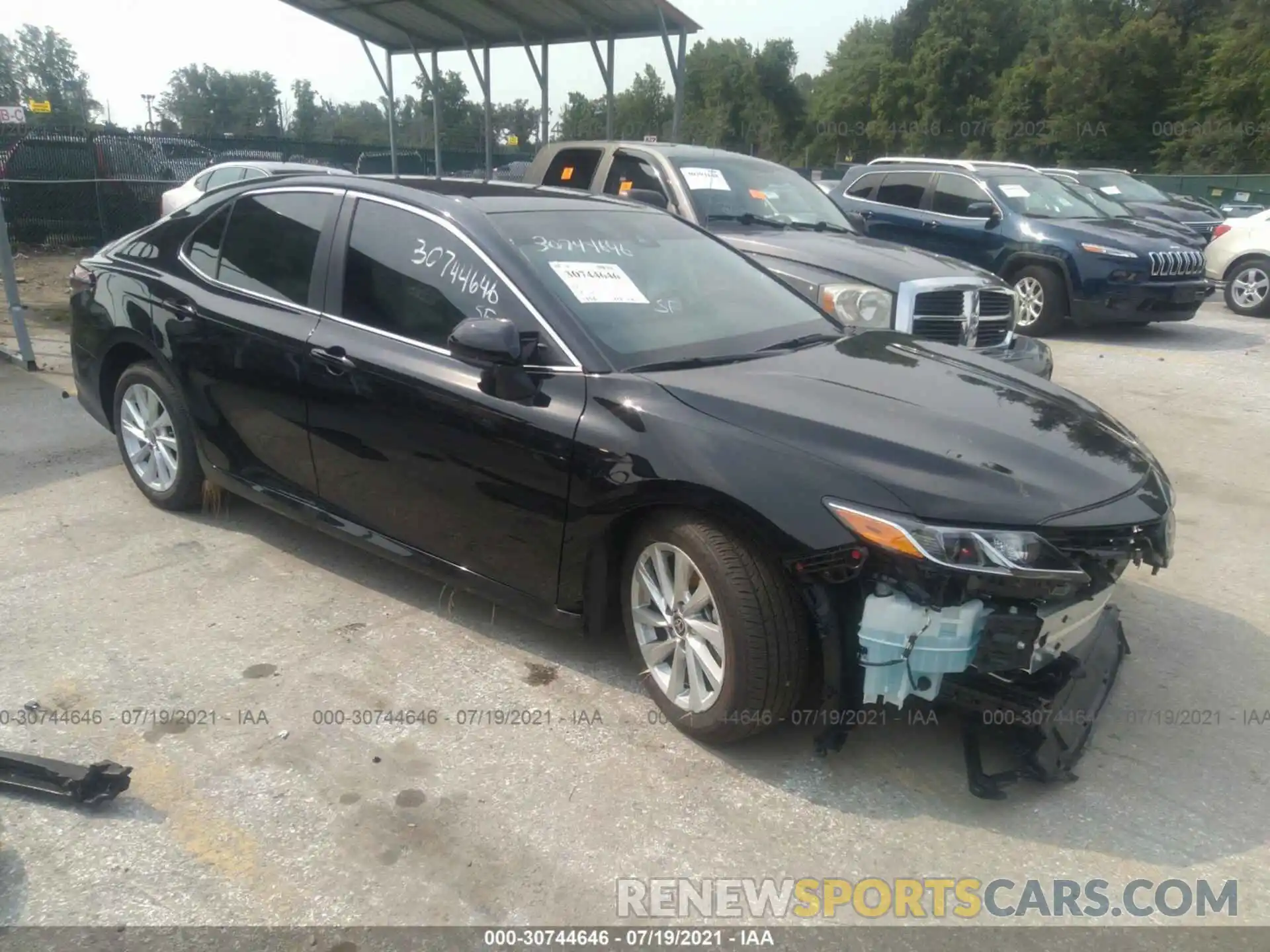 1 Photograph of a damaged car 4T1C11AK9MU470912 TOYOTA CAMRY 2021