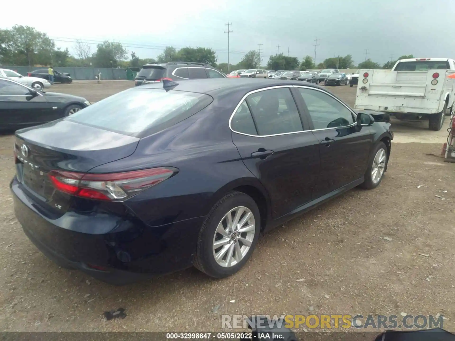 4 Photograph of a damaged car 4T1C11AK9MU538321 TOYOTA CAMRY 2021