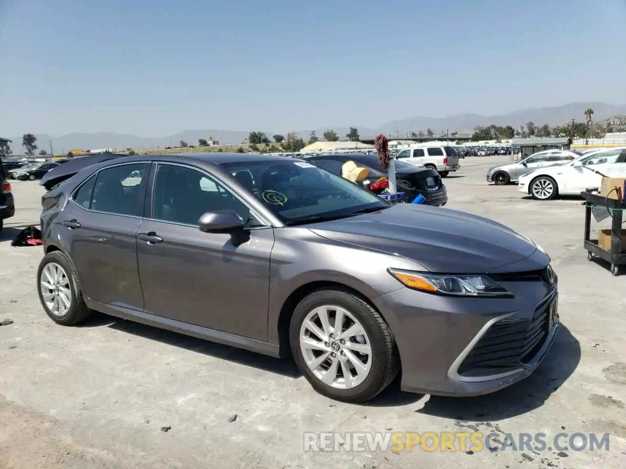 1 Photograph of a damaged car 4T1C11AK9MU540635 TOYOTA CAMRY 2021