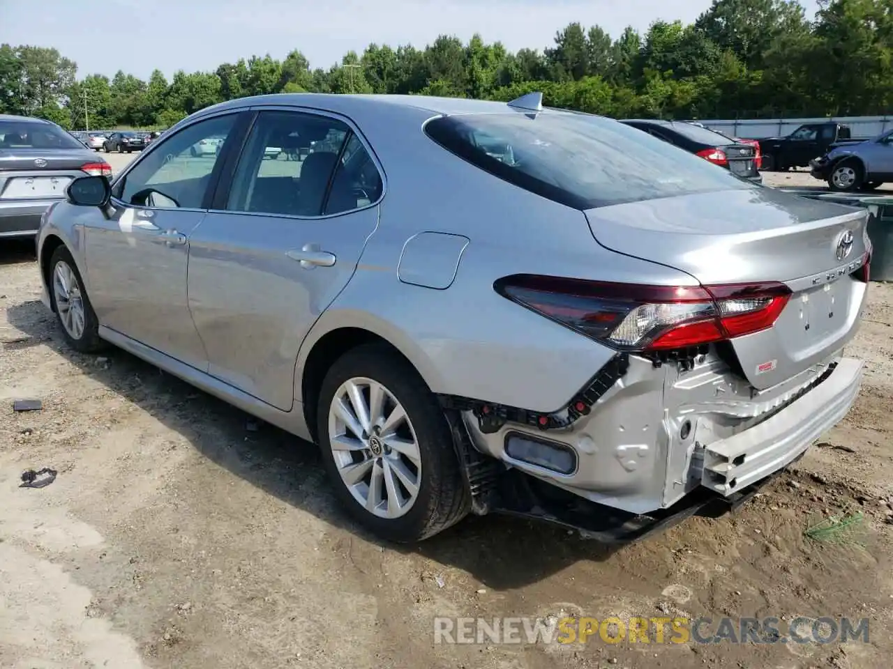 3 Photograph of a damaged car 4T1C11AK9MU558293 TOYOTA CAMRY 2021