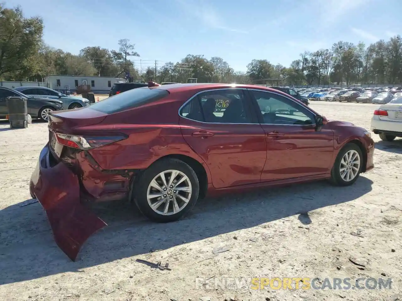 3 Photograph of a damaged car 4T1C11AK9MU570492 TOYOTA CAMRY 2021