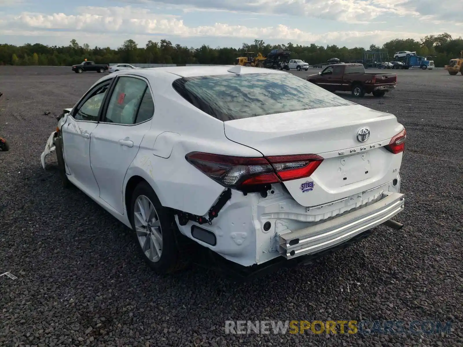 3 Photograph of a damaged car 4T1C11AK9MU580455 TOYOTA CAMRY 2021