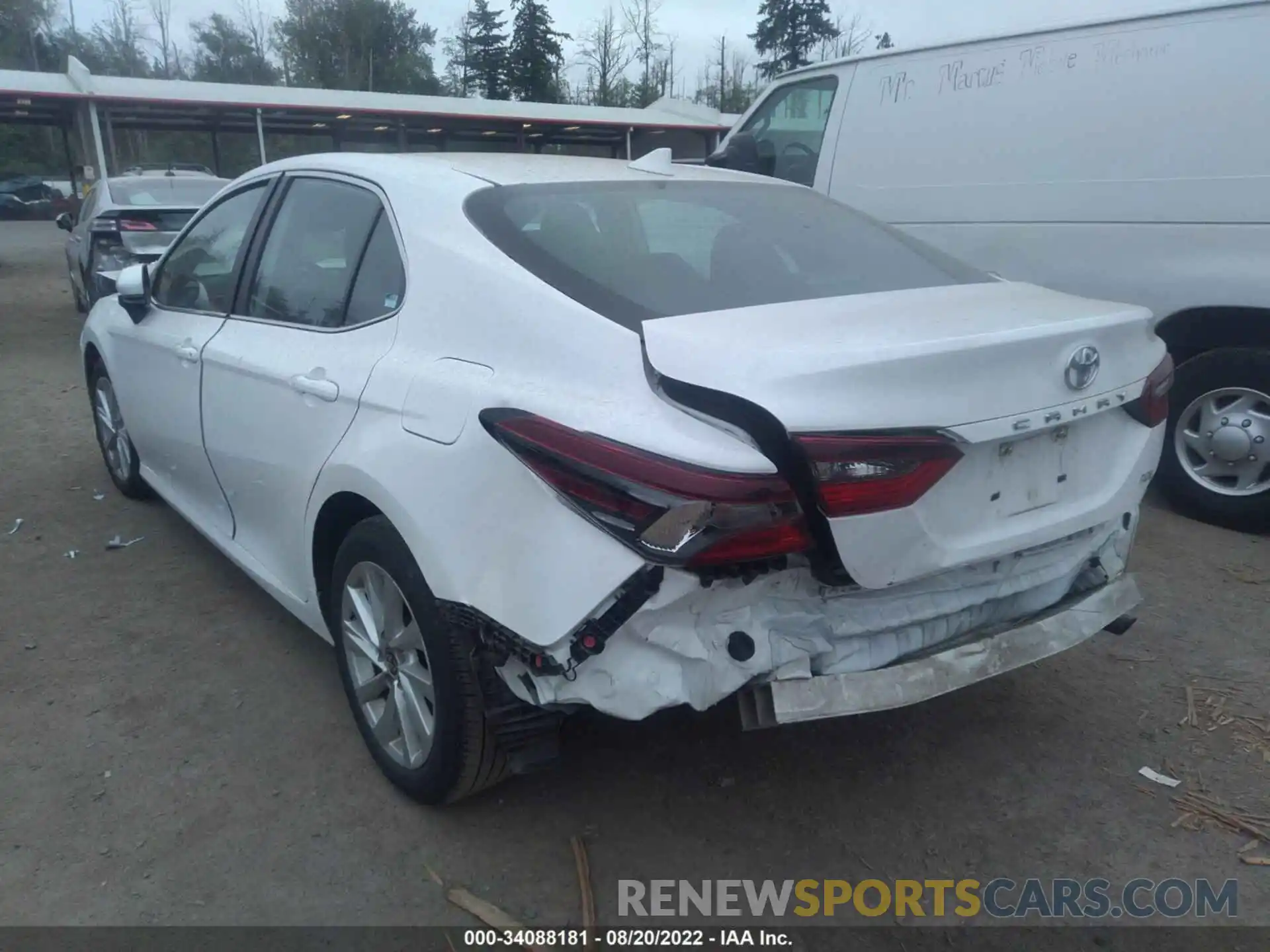 3 Photograph of a damaged car 4T1C11AK9MU592329 TOYOTA CAMRY 2021