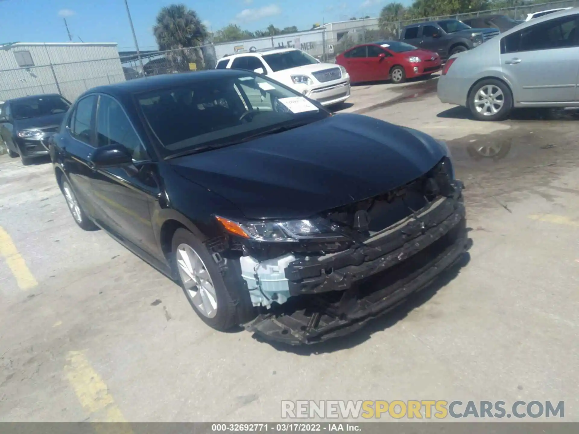 1 Photograph of a damaged car 4T1C11AK9MU593691 TOYOTA CAMRY 2021