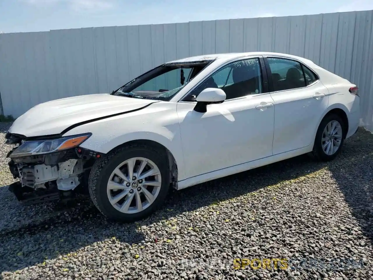 1 Photograph of a damaged car 4T1C11AK9MU610926 TOYOTA CAMRY 2021