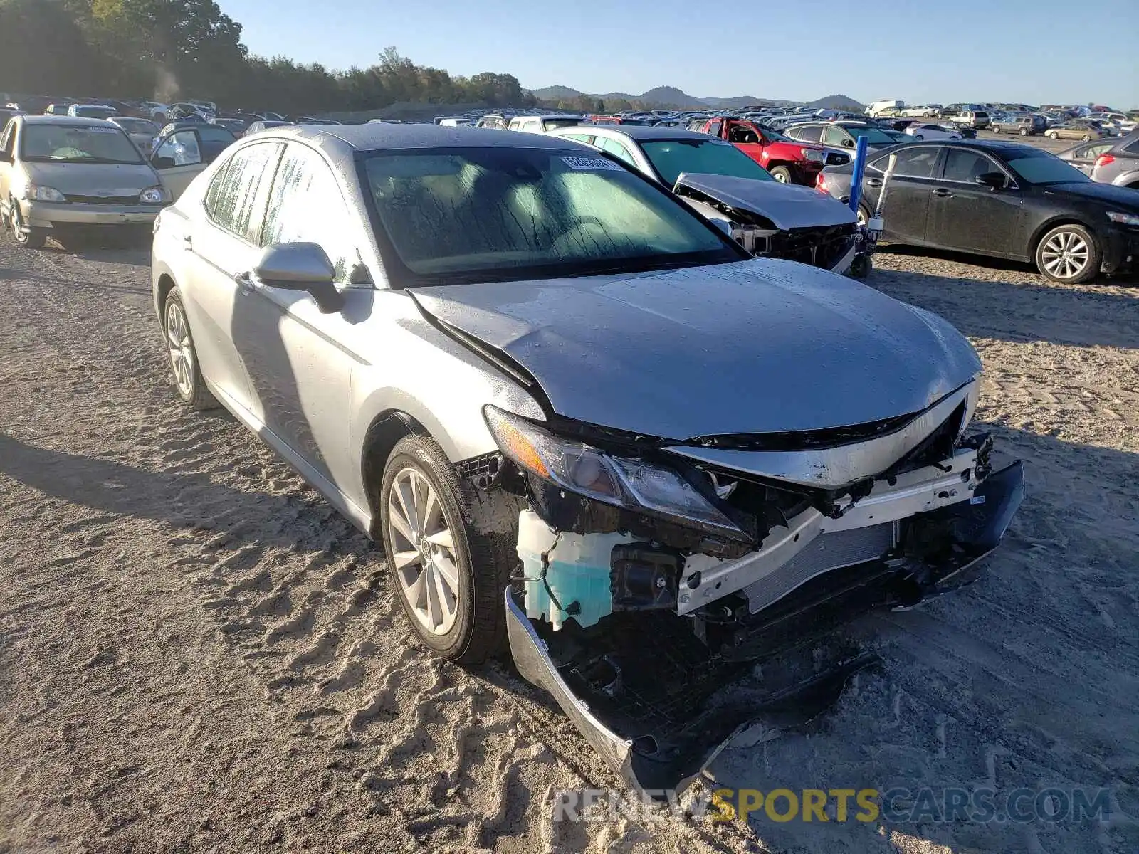 1 Photograph of a damaged car 4T1C11AK9MU611347 TOYOTA CAMRY 2021