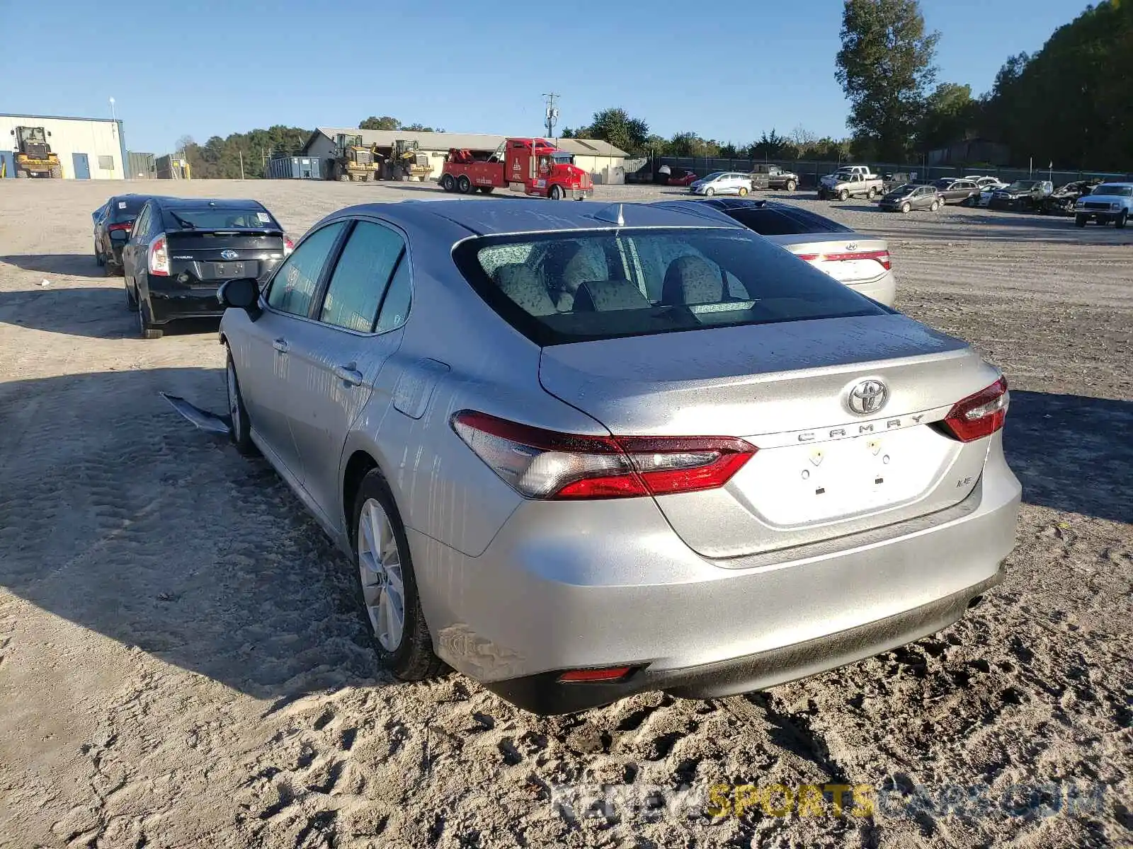 3 Photograph of a damaged car 4T1C11AK9MU611347 TOYOTA CAMRY 2021