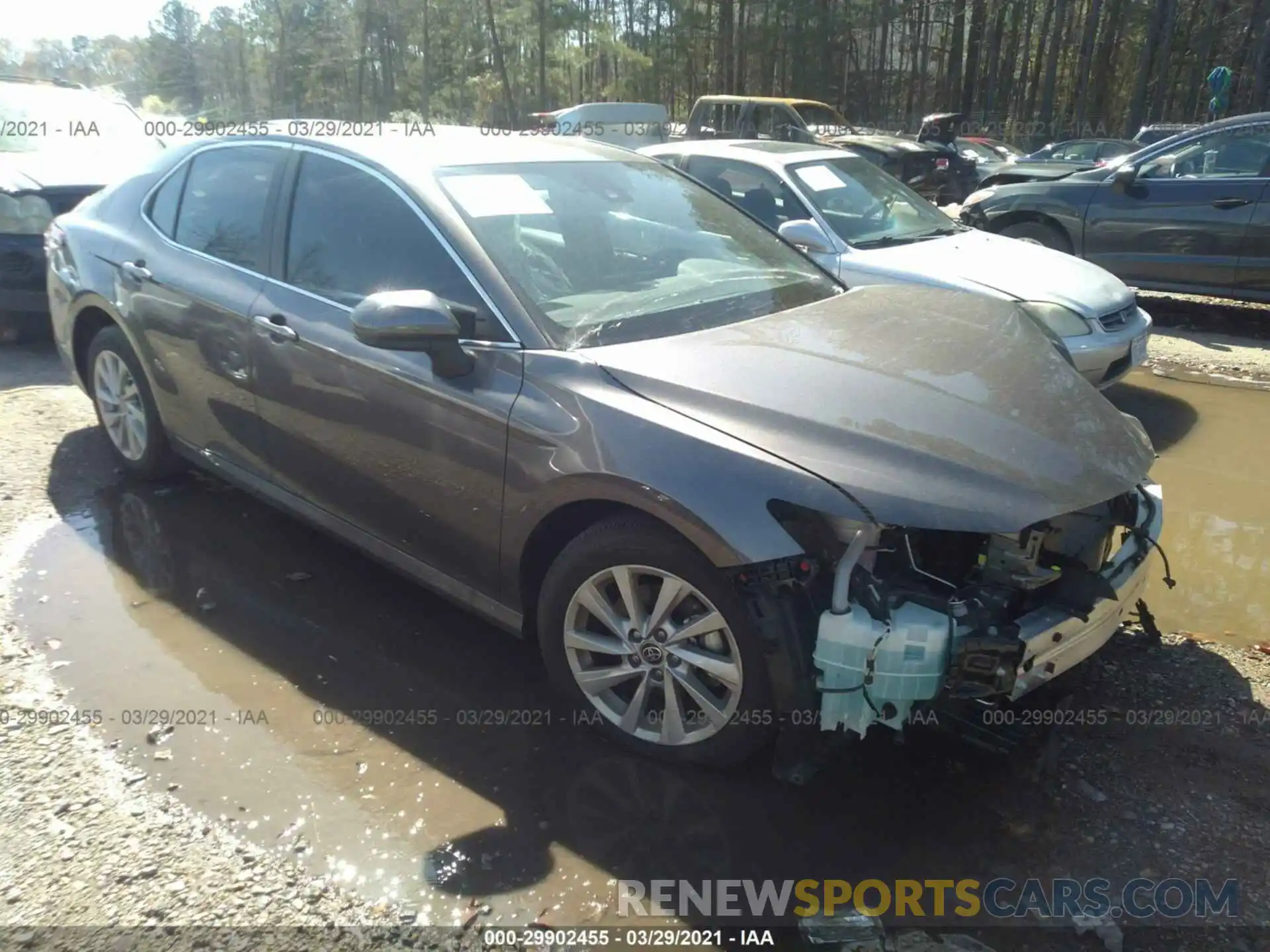 1 Photograph of a damaged car 4T1C11AKXMU404546 TOYOTA CAMRY 2021