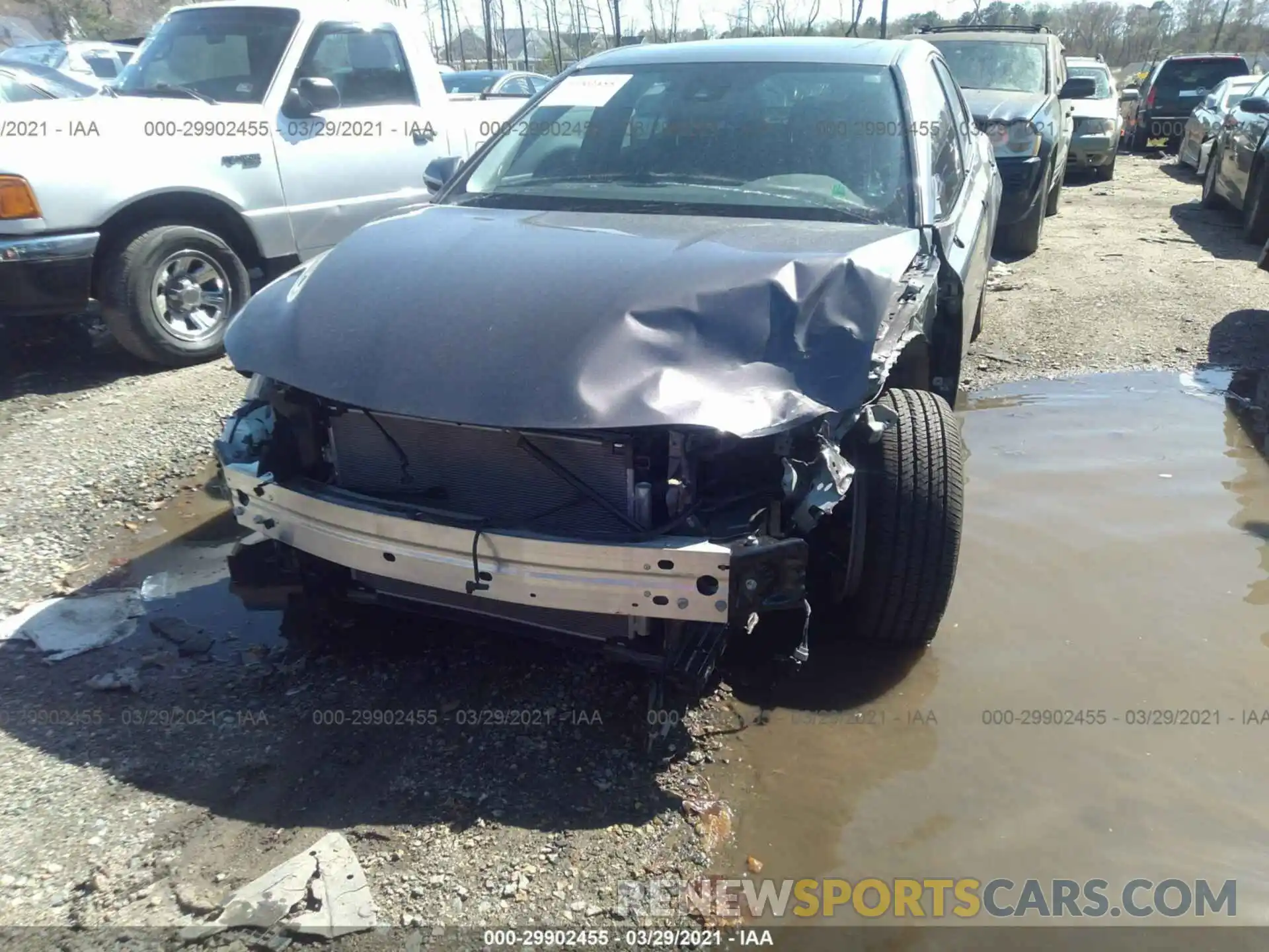 6 Photograph of a damaged car 4T1C11AKXMU404546 TOYOTA CAMRY 2021