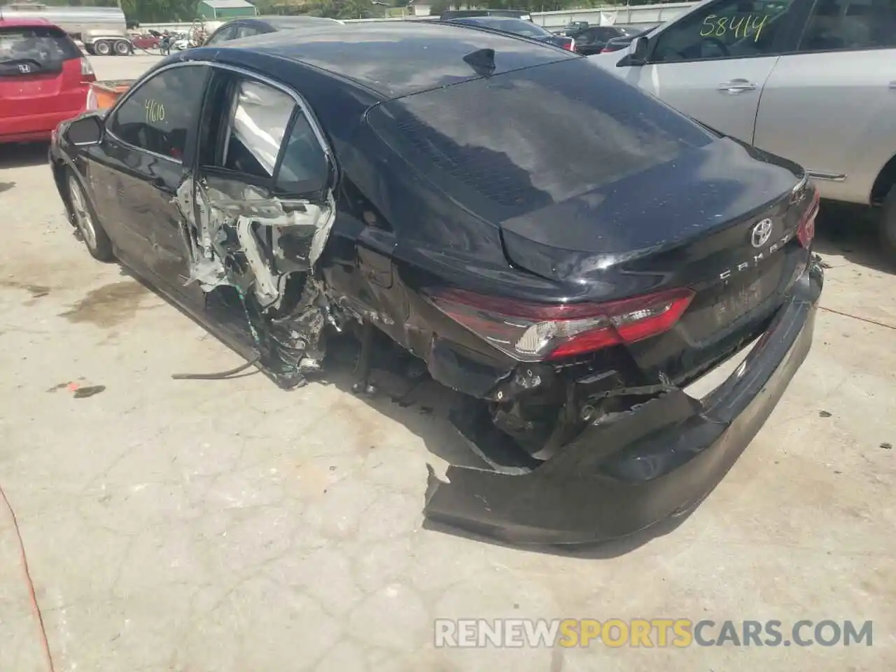 3 Photograph of a damaged car 4T1C11AKXMU441371 TOYOTA CAMRY 2021