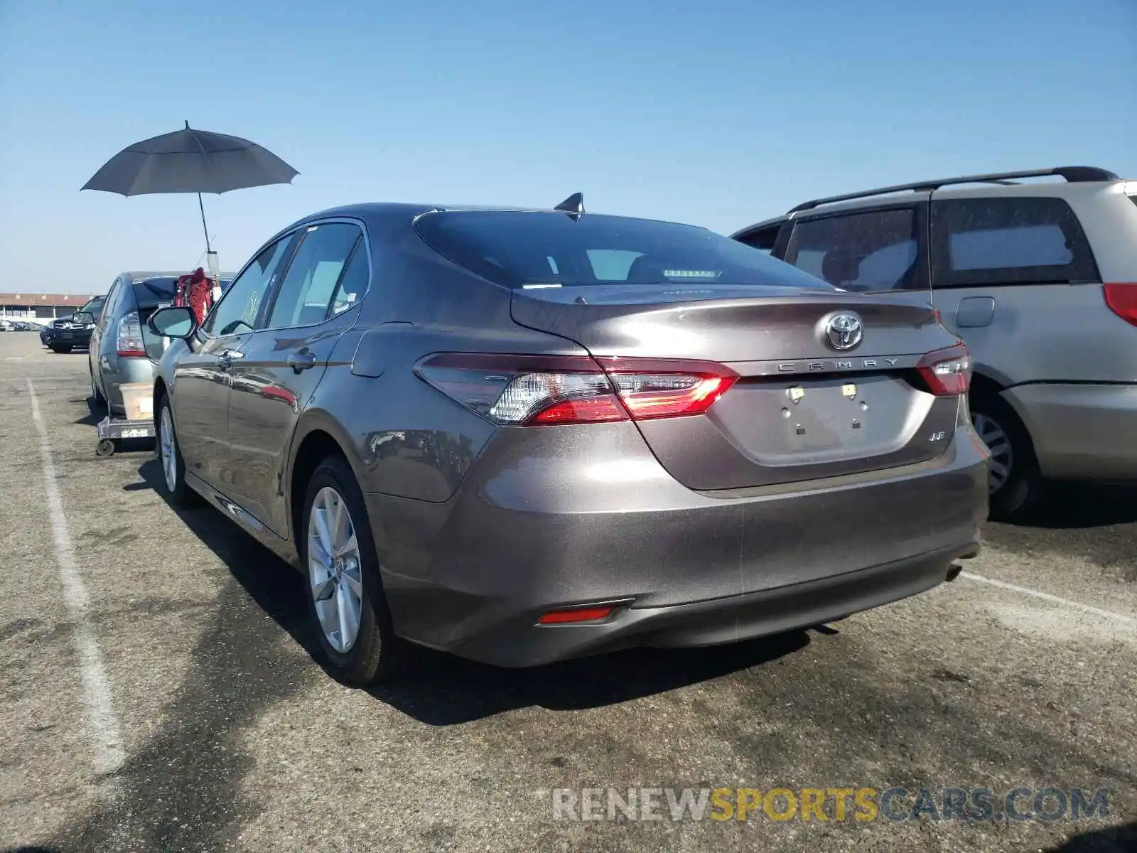 3 Photograph of a damaged car 4T1C11AKXMU446117 TOYOTA CAMRY 2021